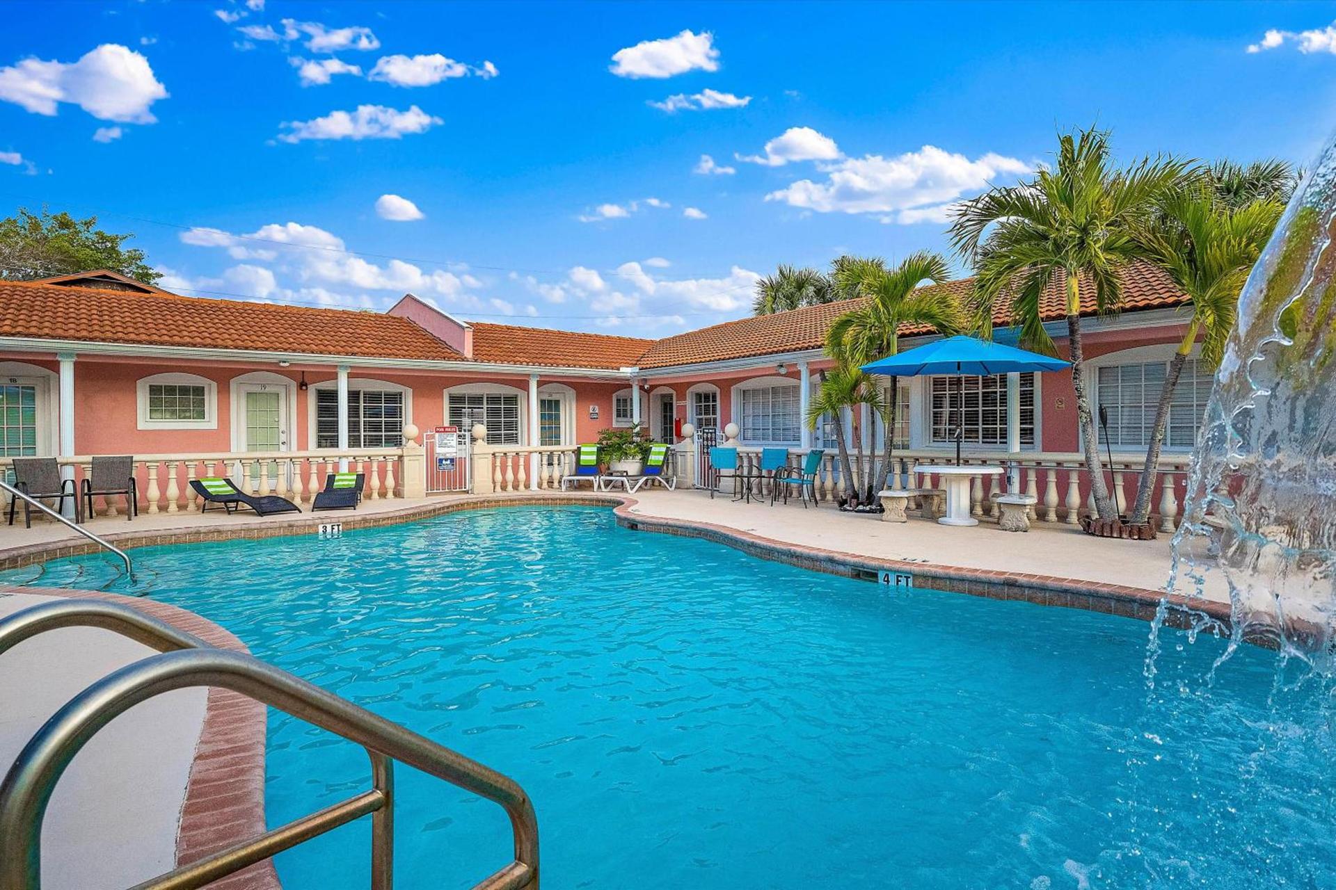 Blind Pass Resort Motel photo 12
