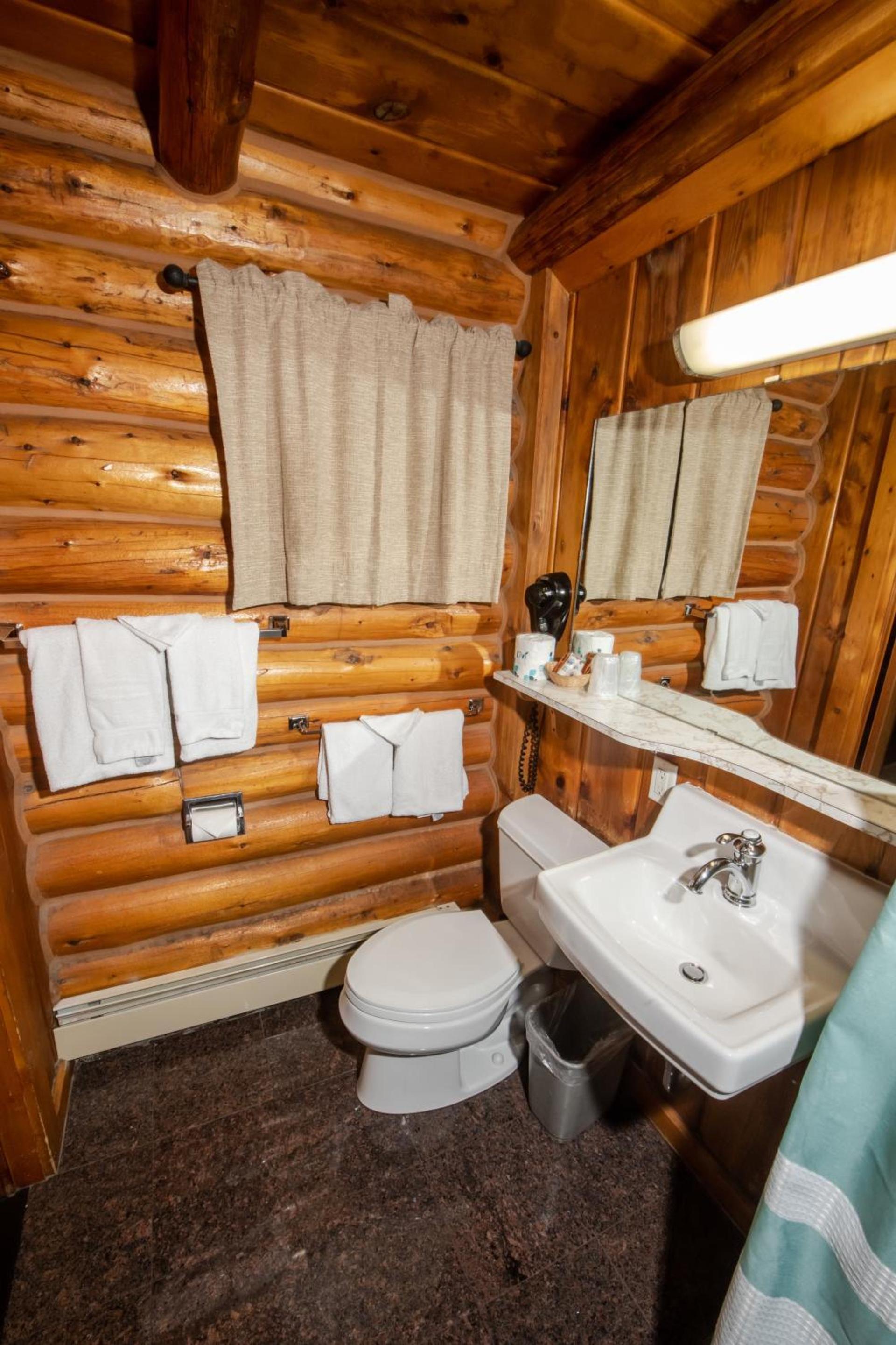 The Hatchet Resort photo 30