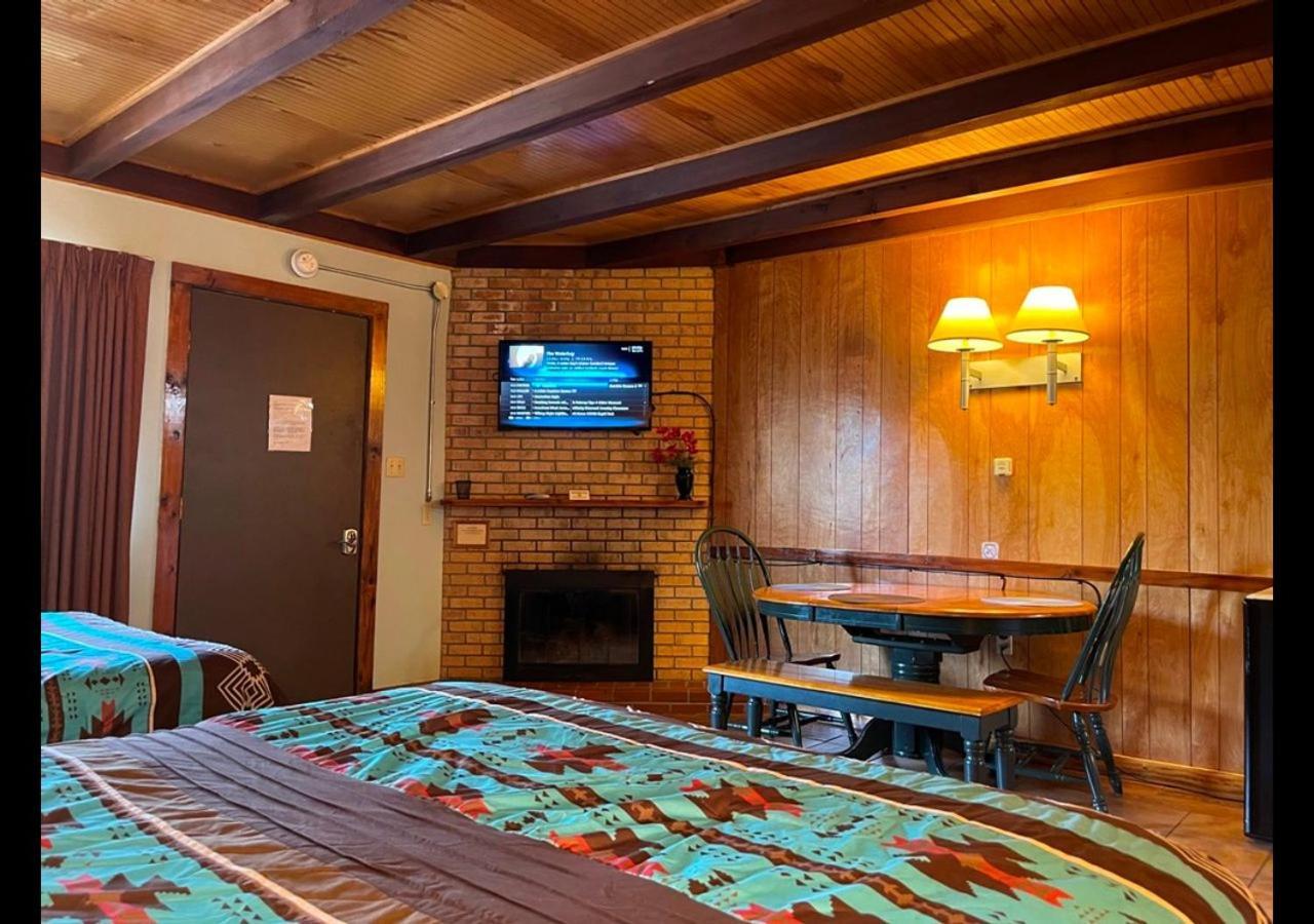West Winds Lodge photo 17
