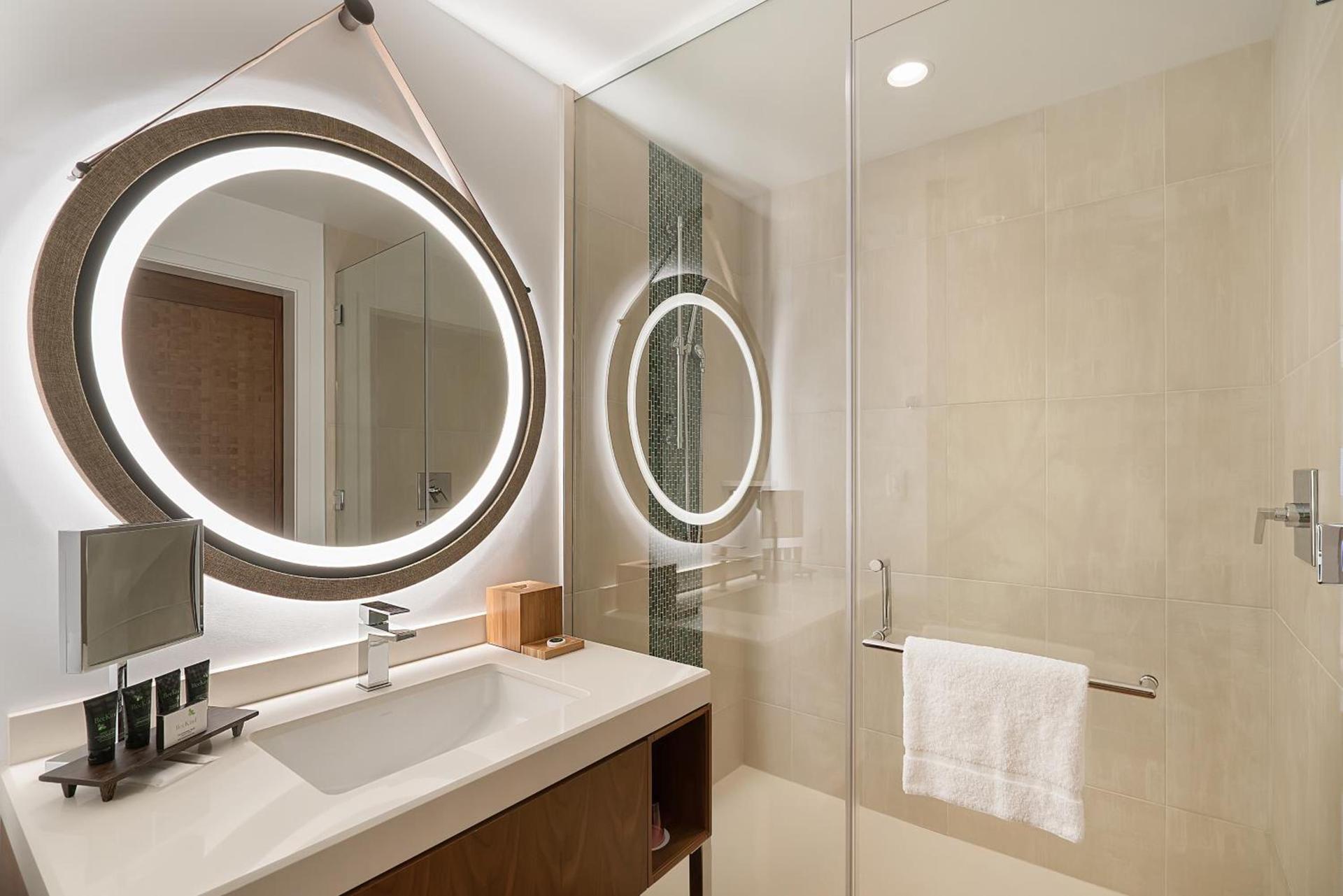 Hyatt Centric Waikiki Beach photo 21