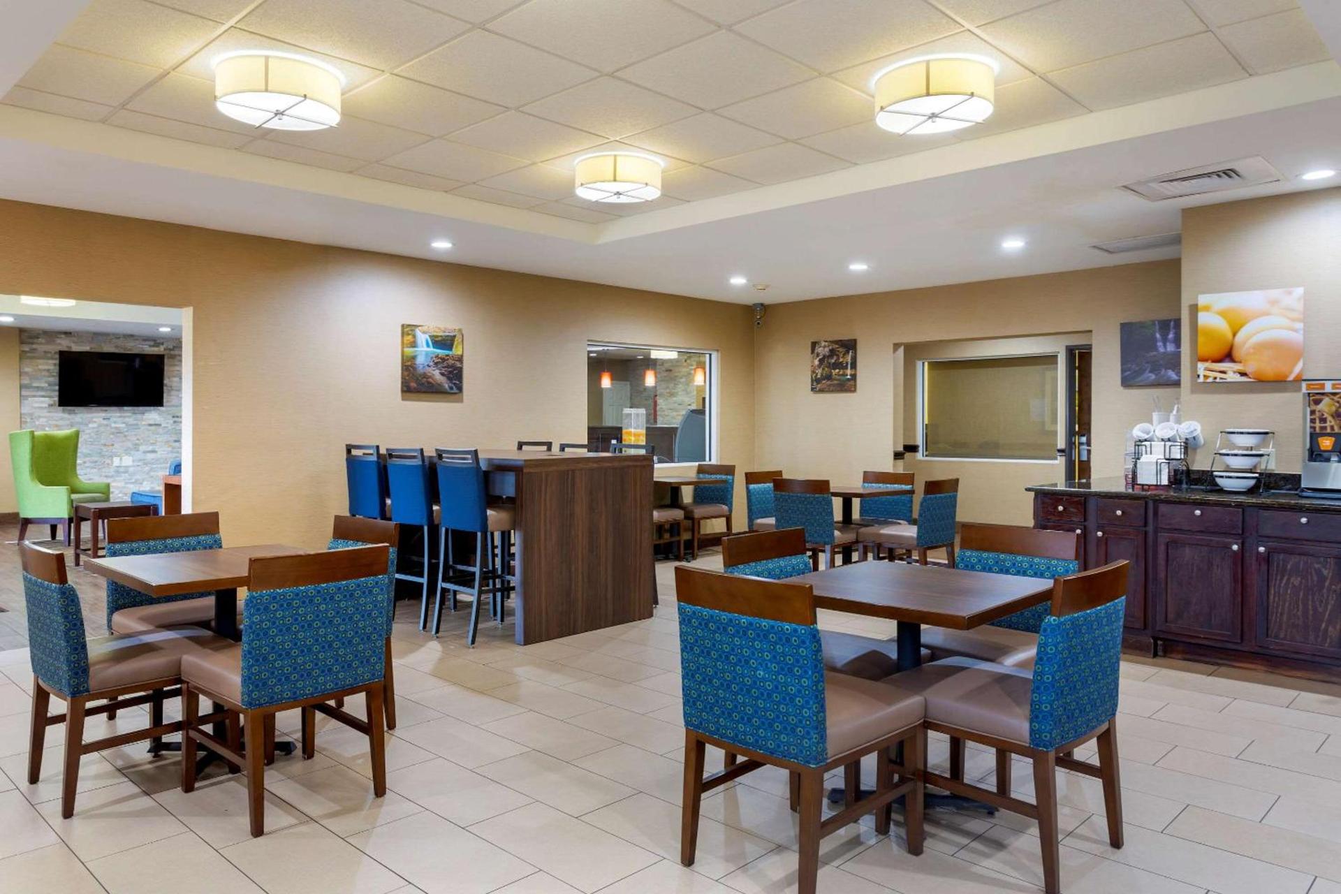 Comfort Inn photo 17
