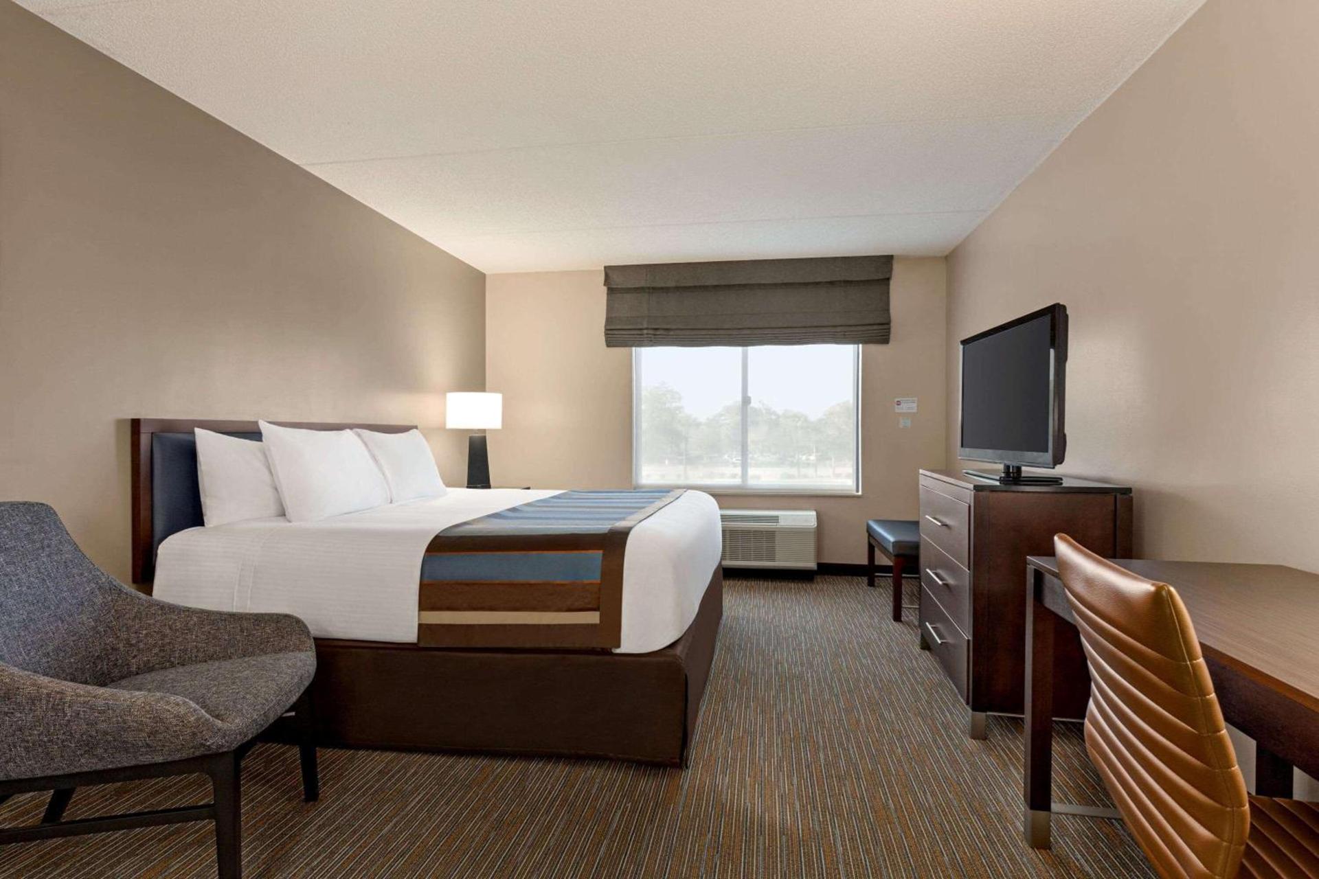 Wingate by Wyndham Wilmington photo 15