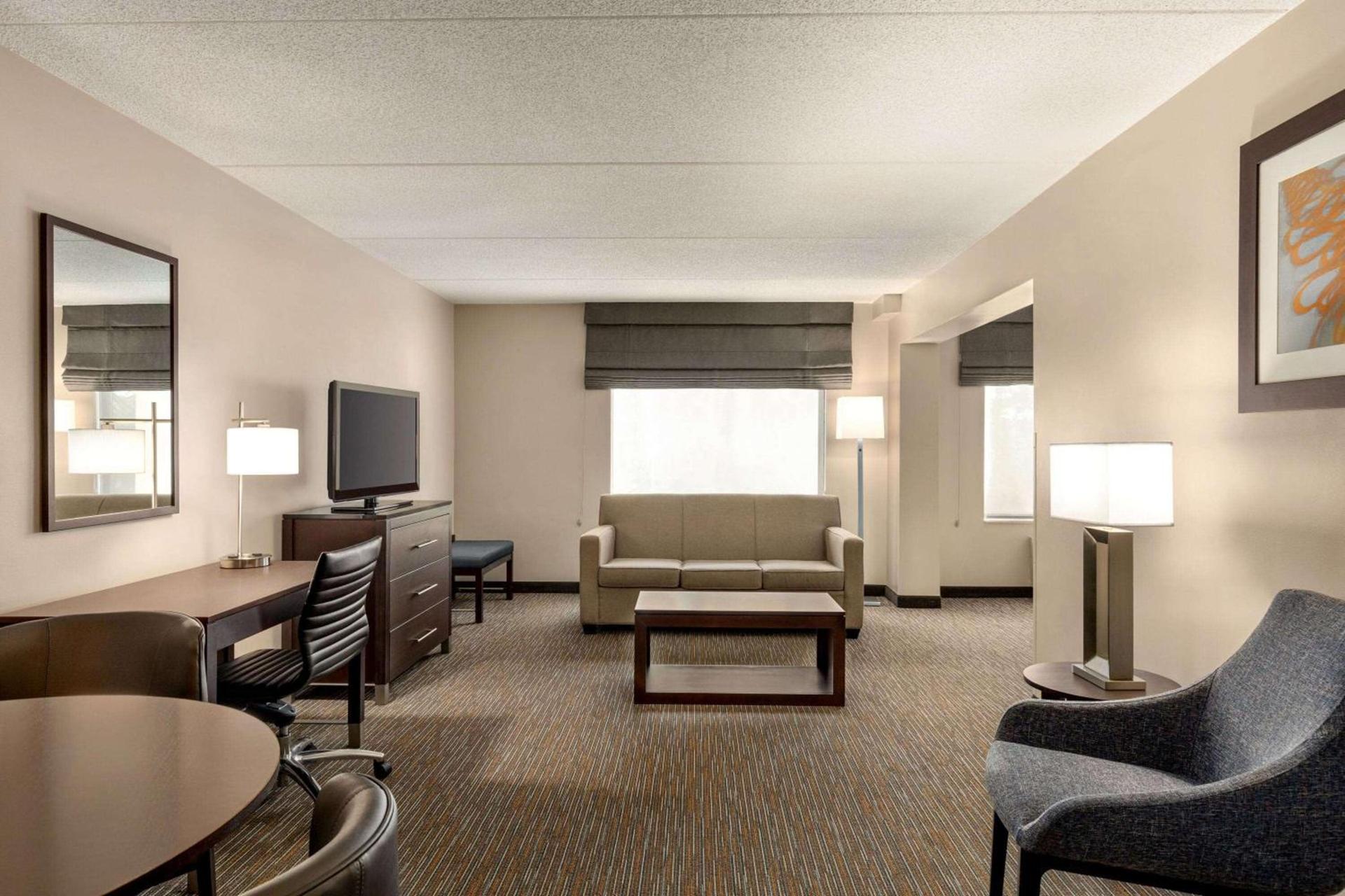 Wingate by Wyndham Wilmington photo 24