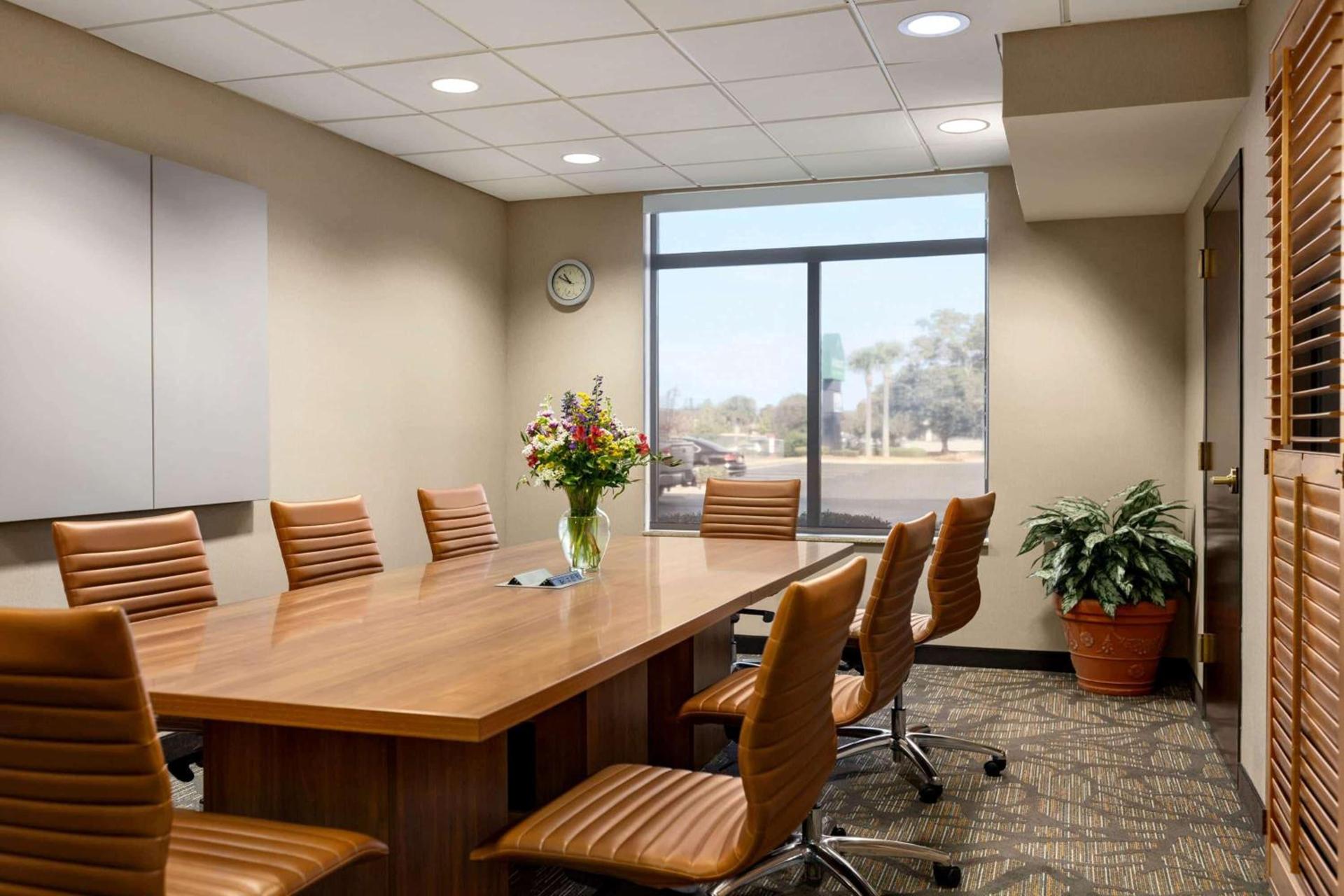 Wingate by Wyndham Wilmington photo 28