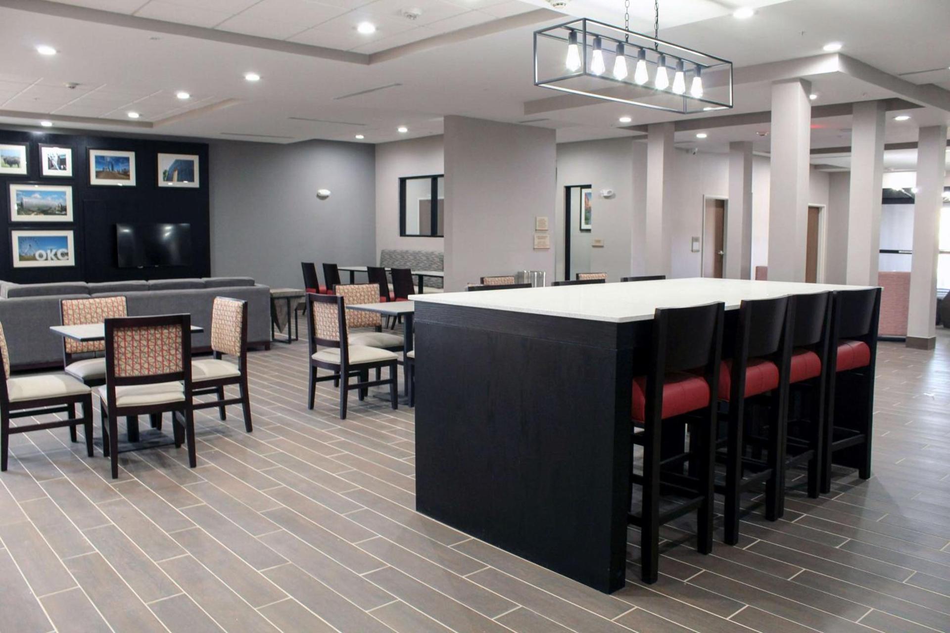 Hawthorn Extended Stay by Wyndham Oklahoma City Airport photo 9