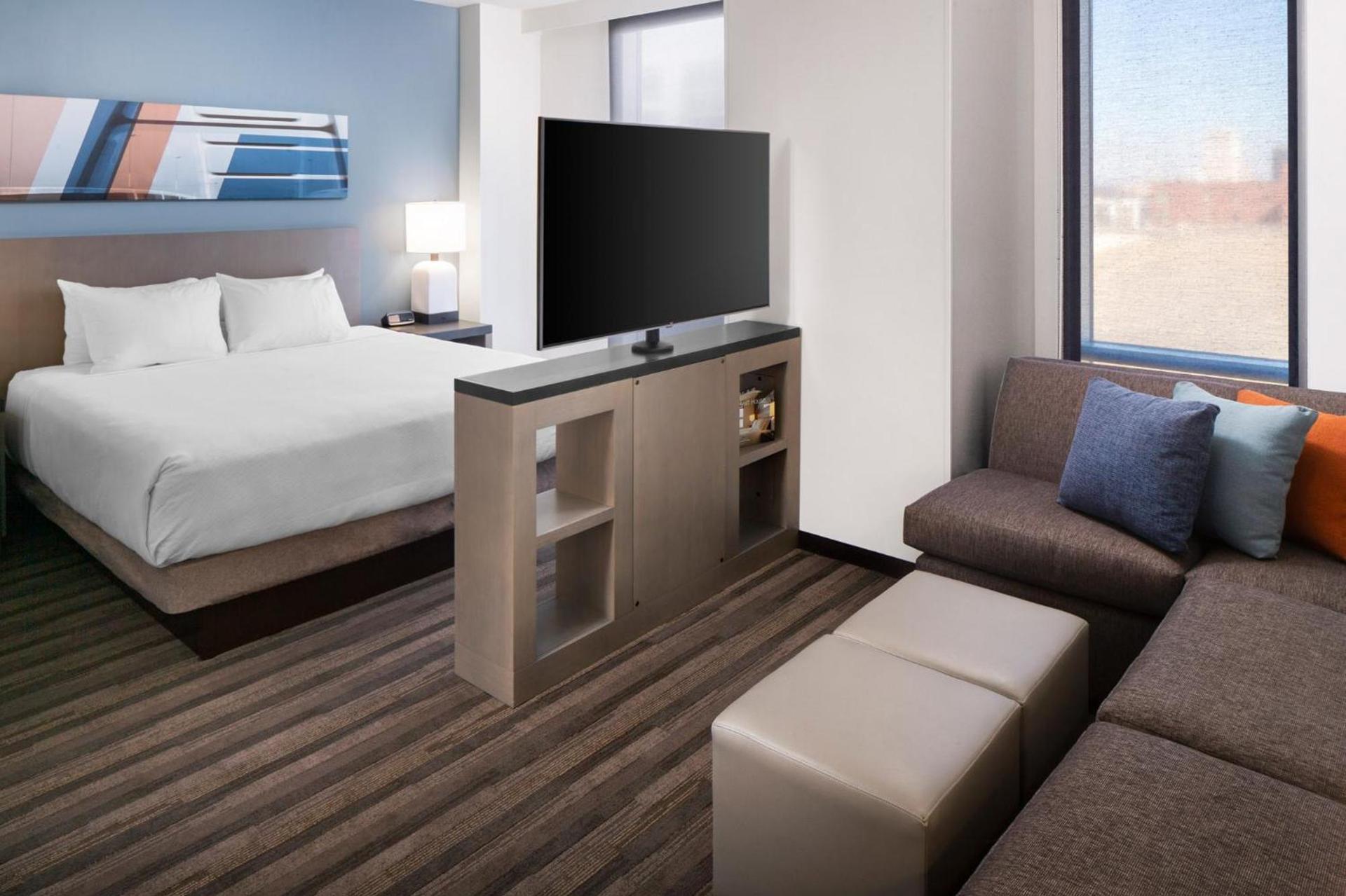 Hyatt House Nashville at Vanderbilt photo 26