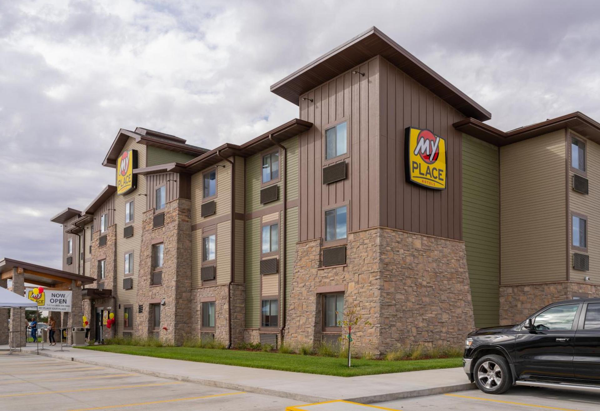 My Place Hotel-Beatrice, NE photo 2