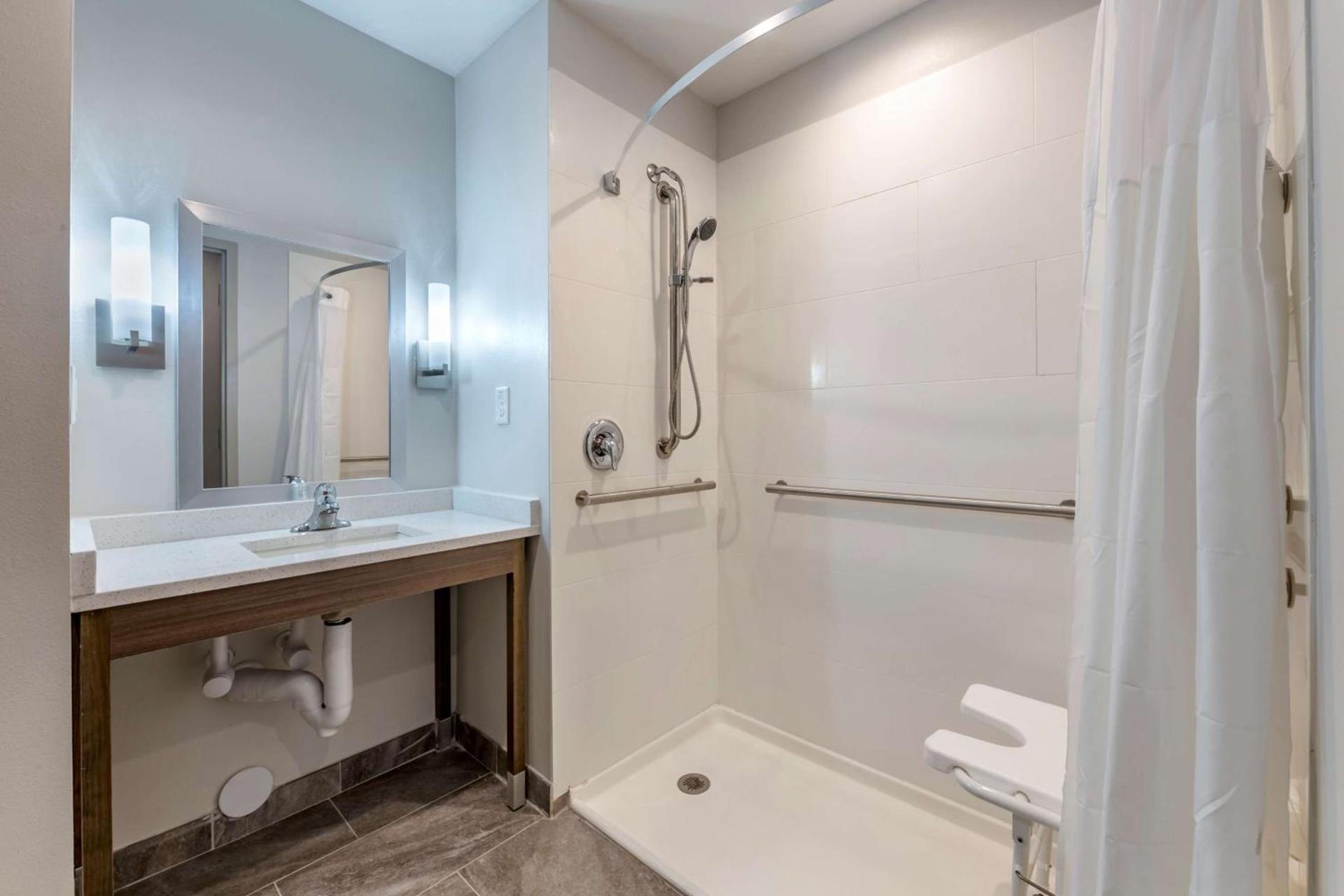 Best Western Plus Lakeland photo 26