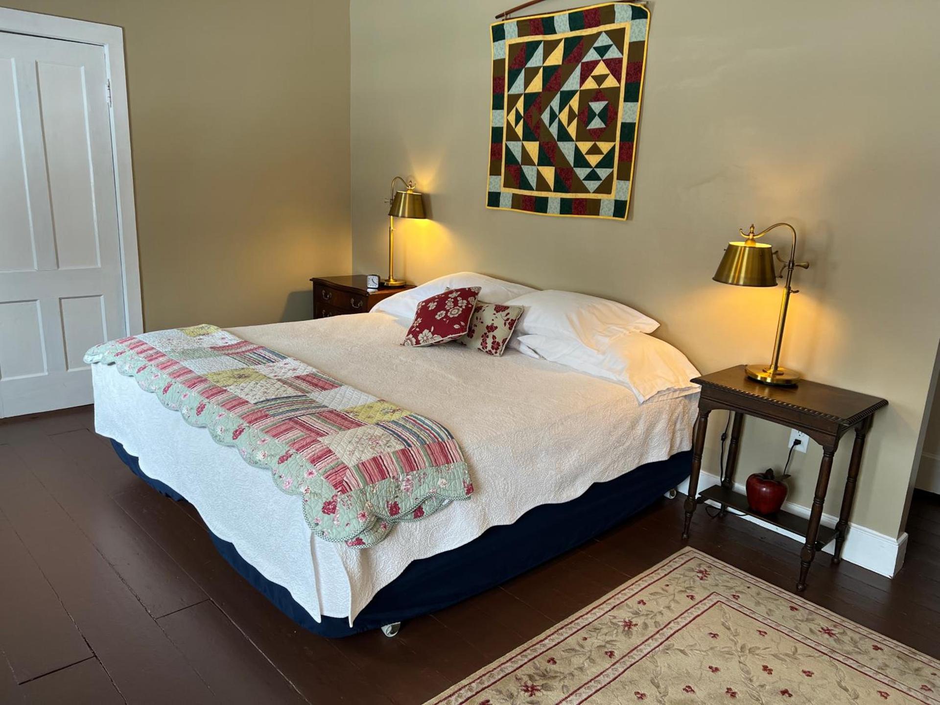 Shoreham Inn Bed & Breakfast photo 42