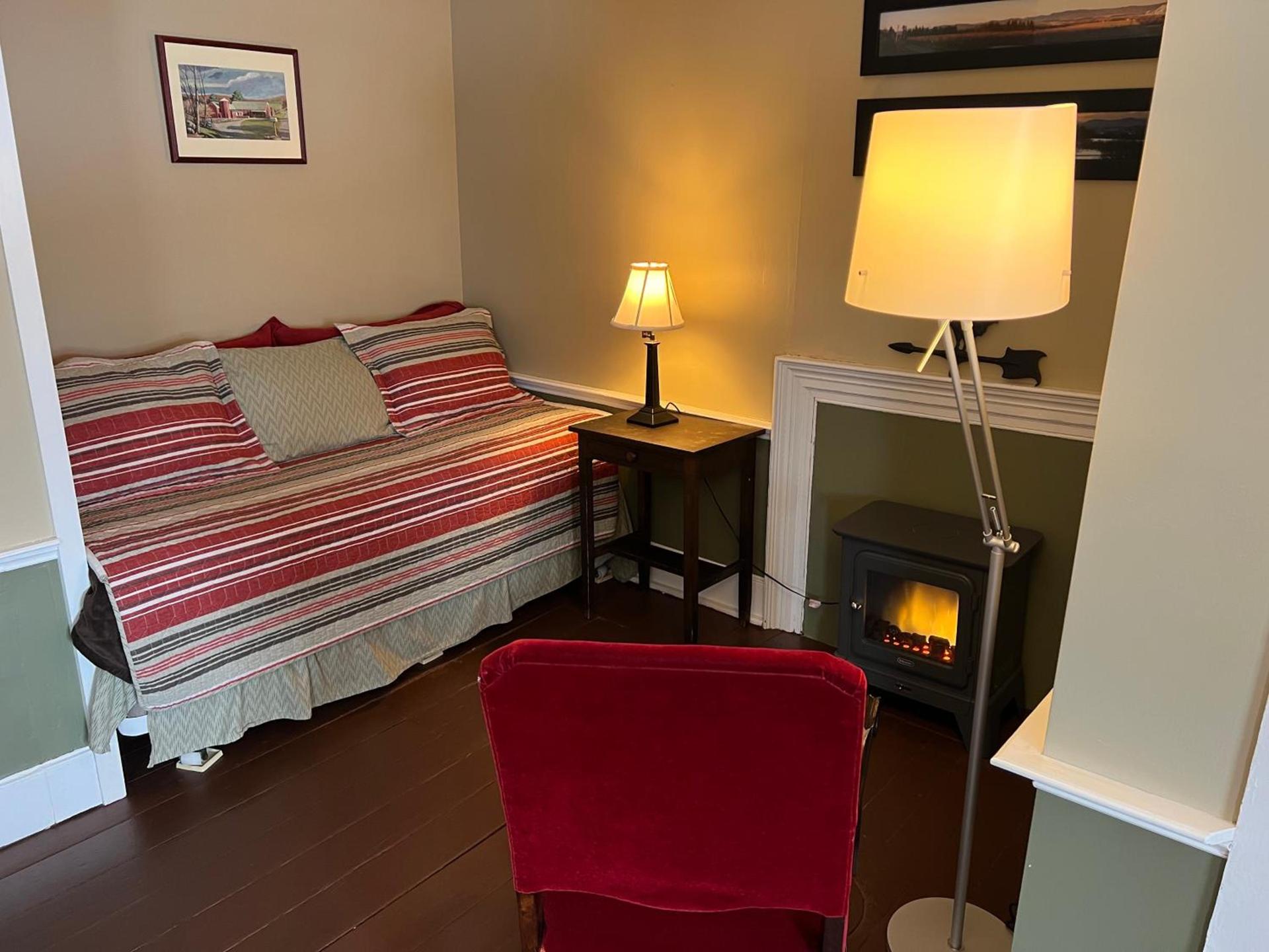 Shoreham Inn Bed & Breakfast photo 44