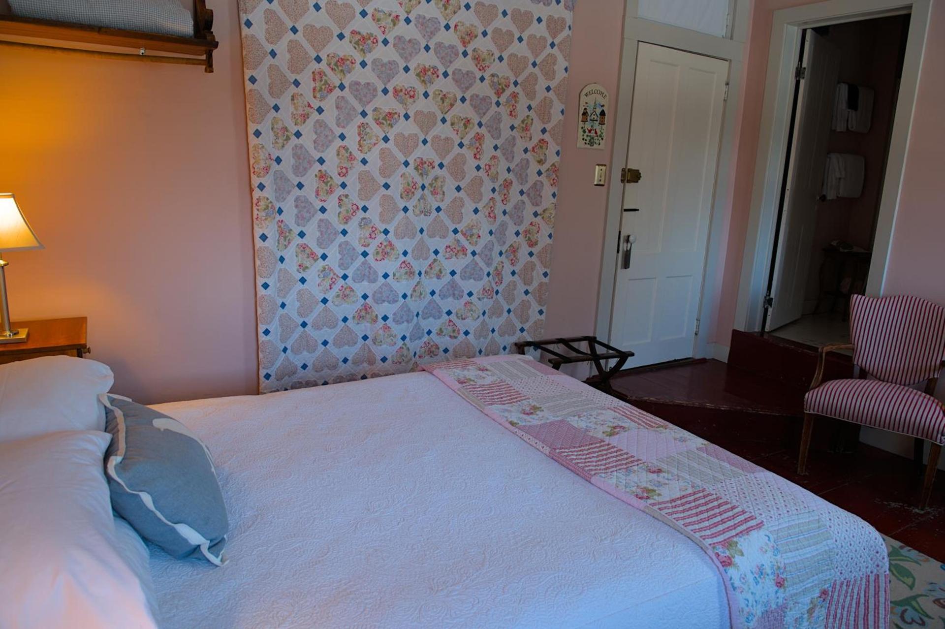 Shoreham Inn Bed & Breakfast photo 48