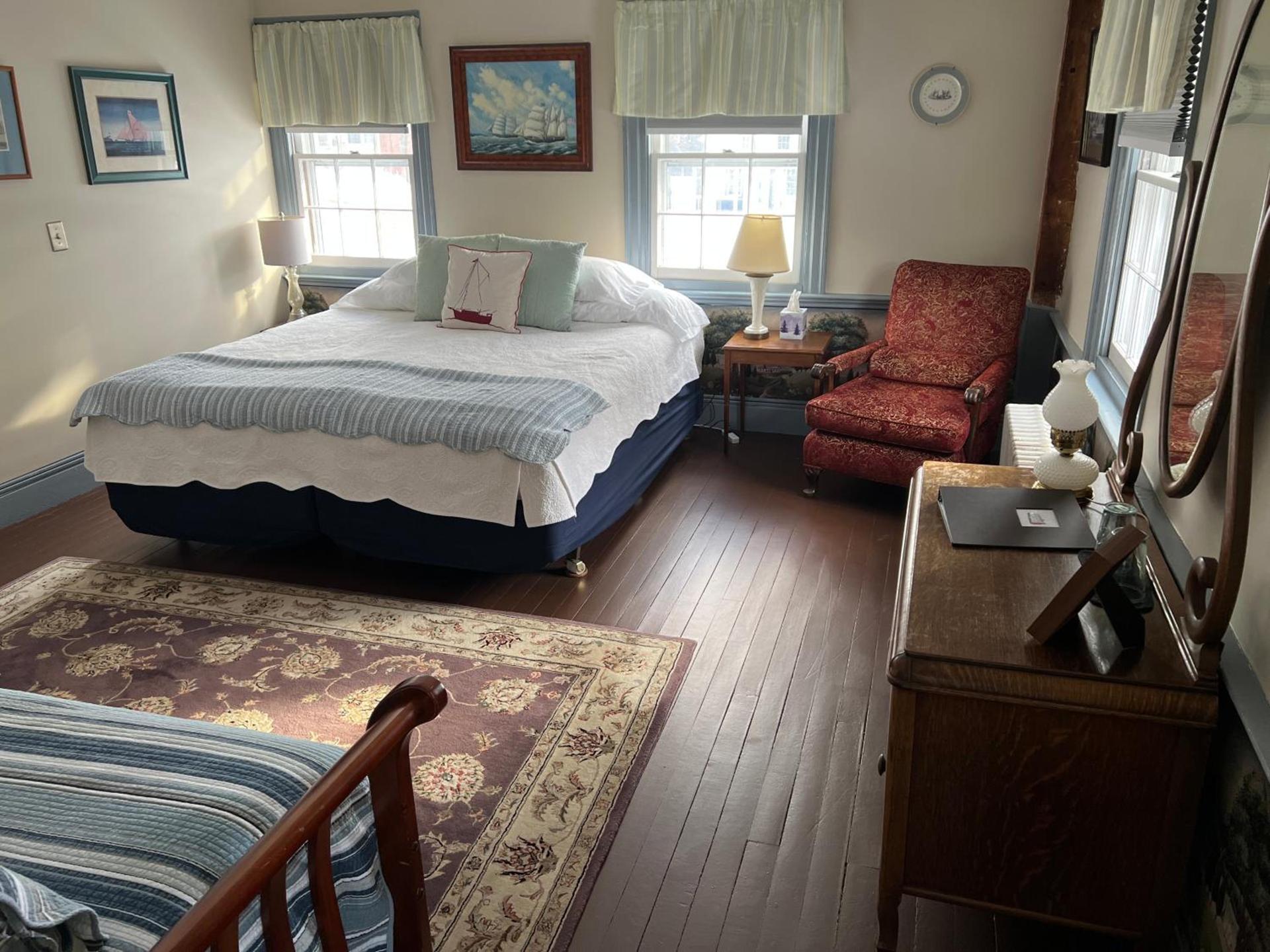 Shoreham Inn Bed & Breakfast photo 64