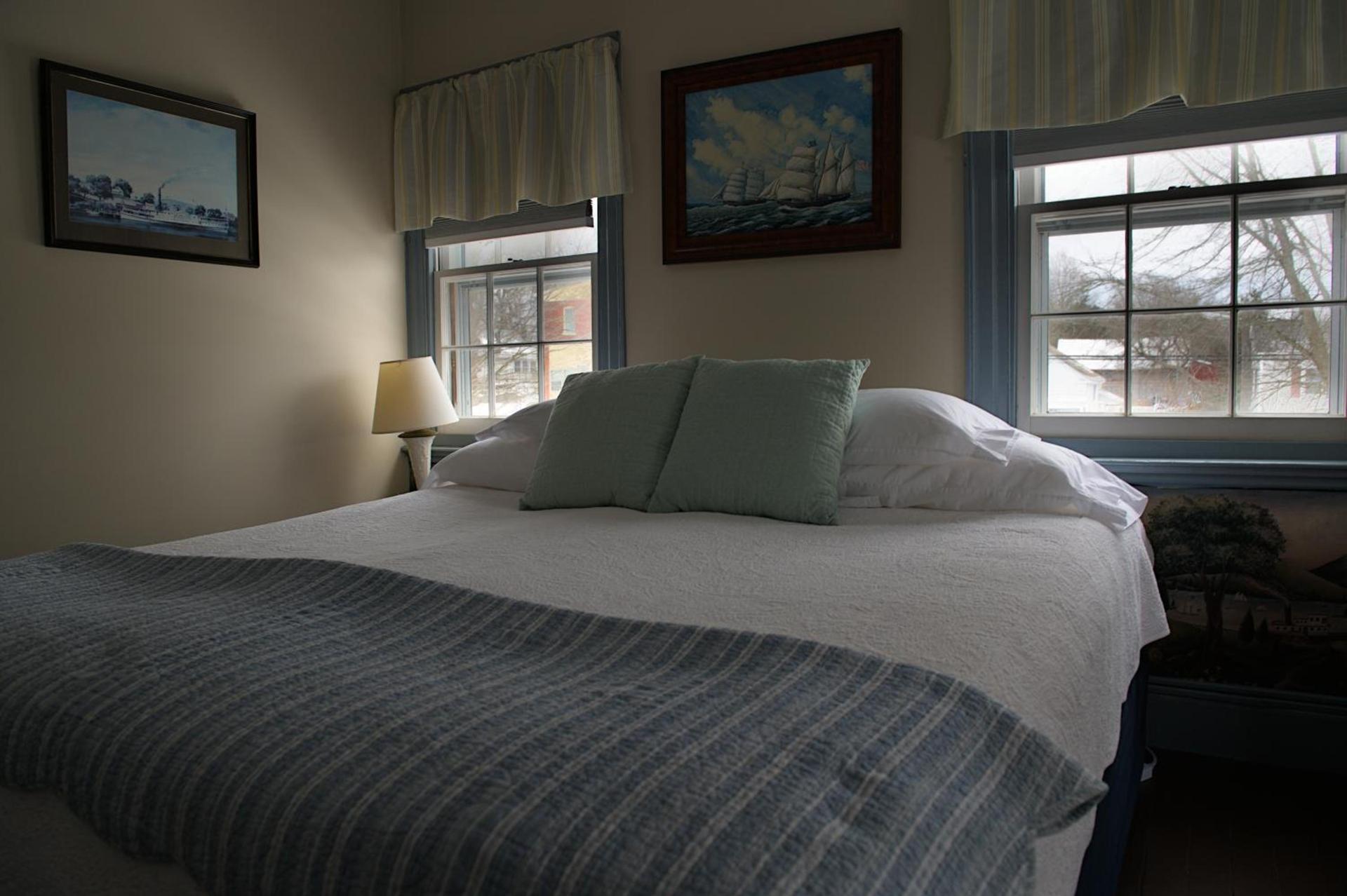 Shoreham Inn Bed & Breakfast photo 63