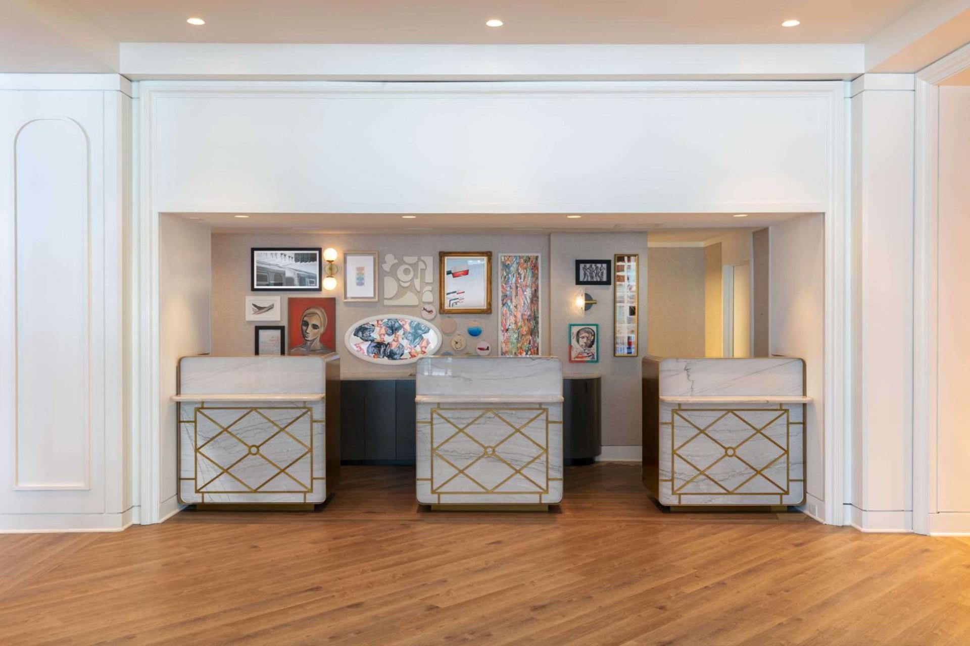 The Royal Sonesta Chicago Downtown photo 2