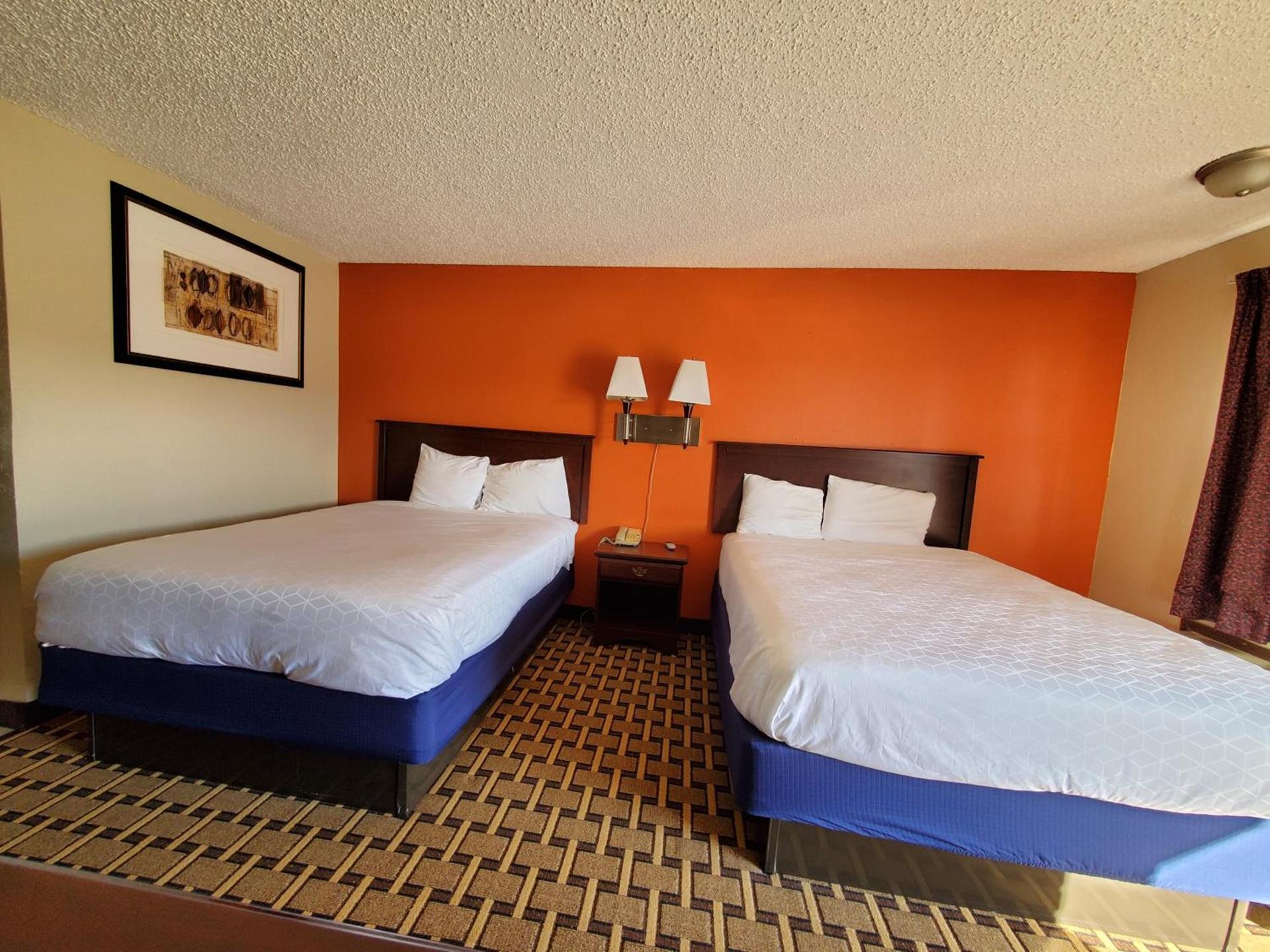 Relax Inn Henryetta photo 11