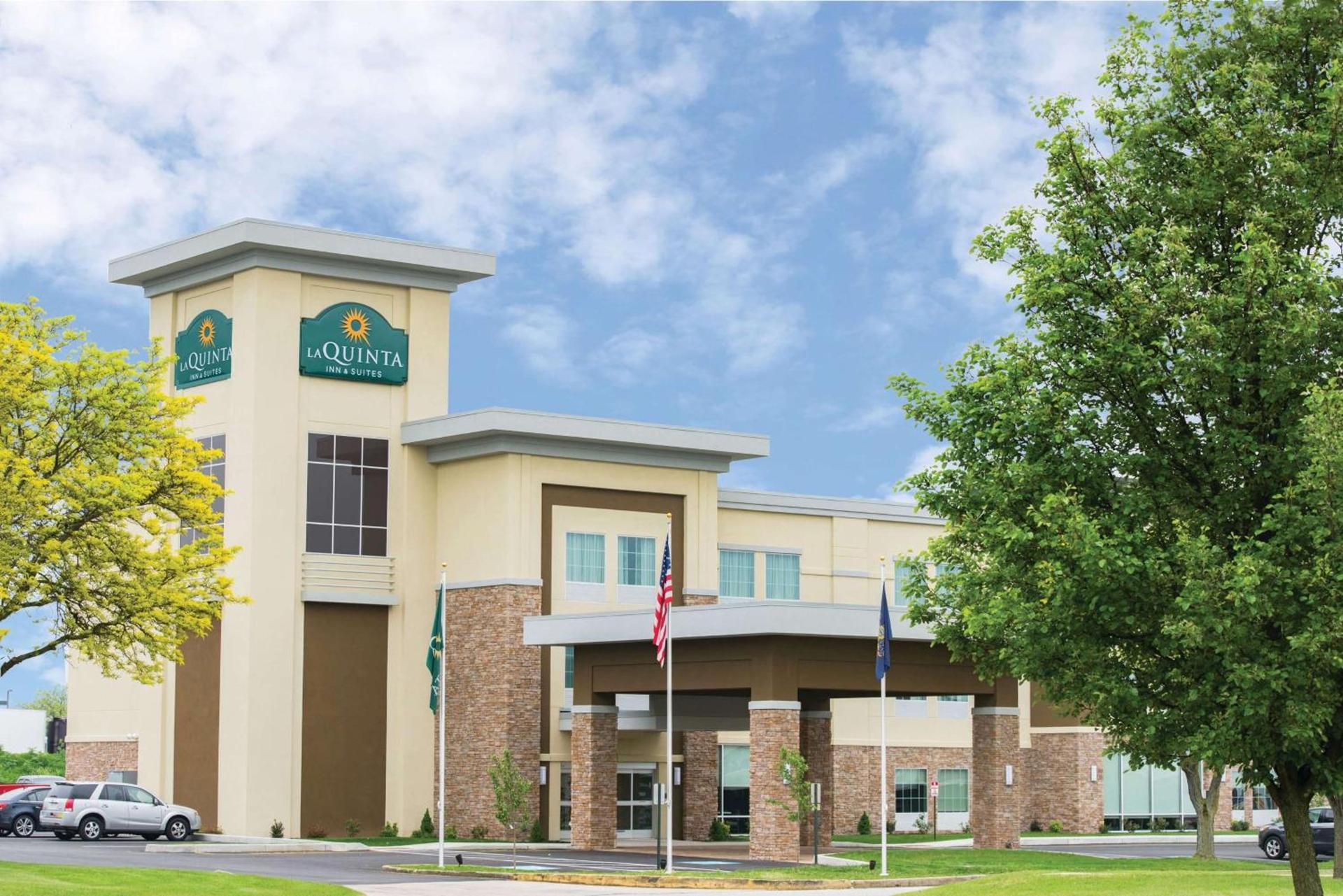 La Quinta by Wyndham York photo 6