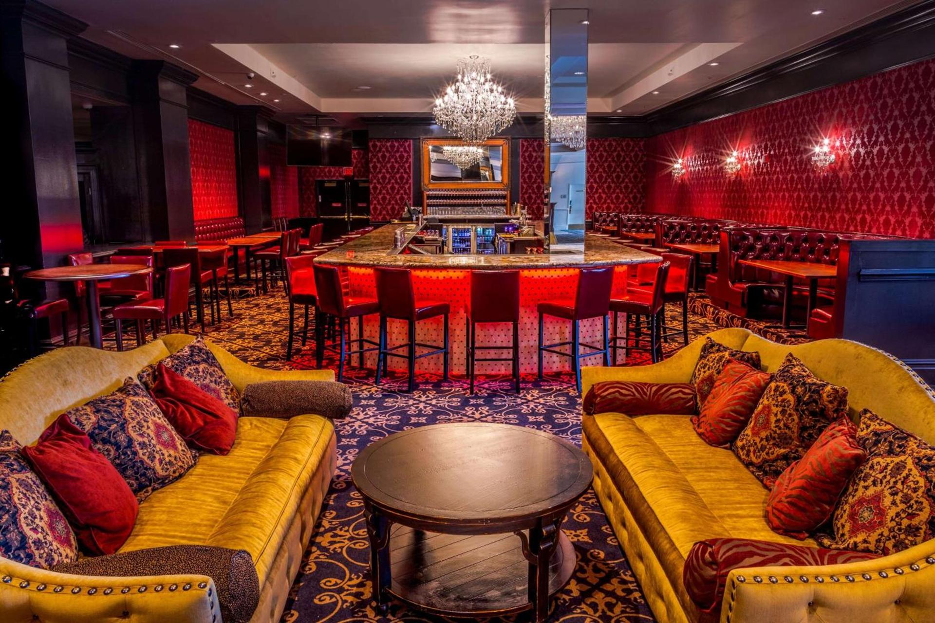 The Antlers, a Wyndham Hotel photo 6