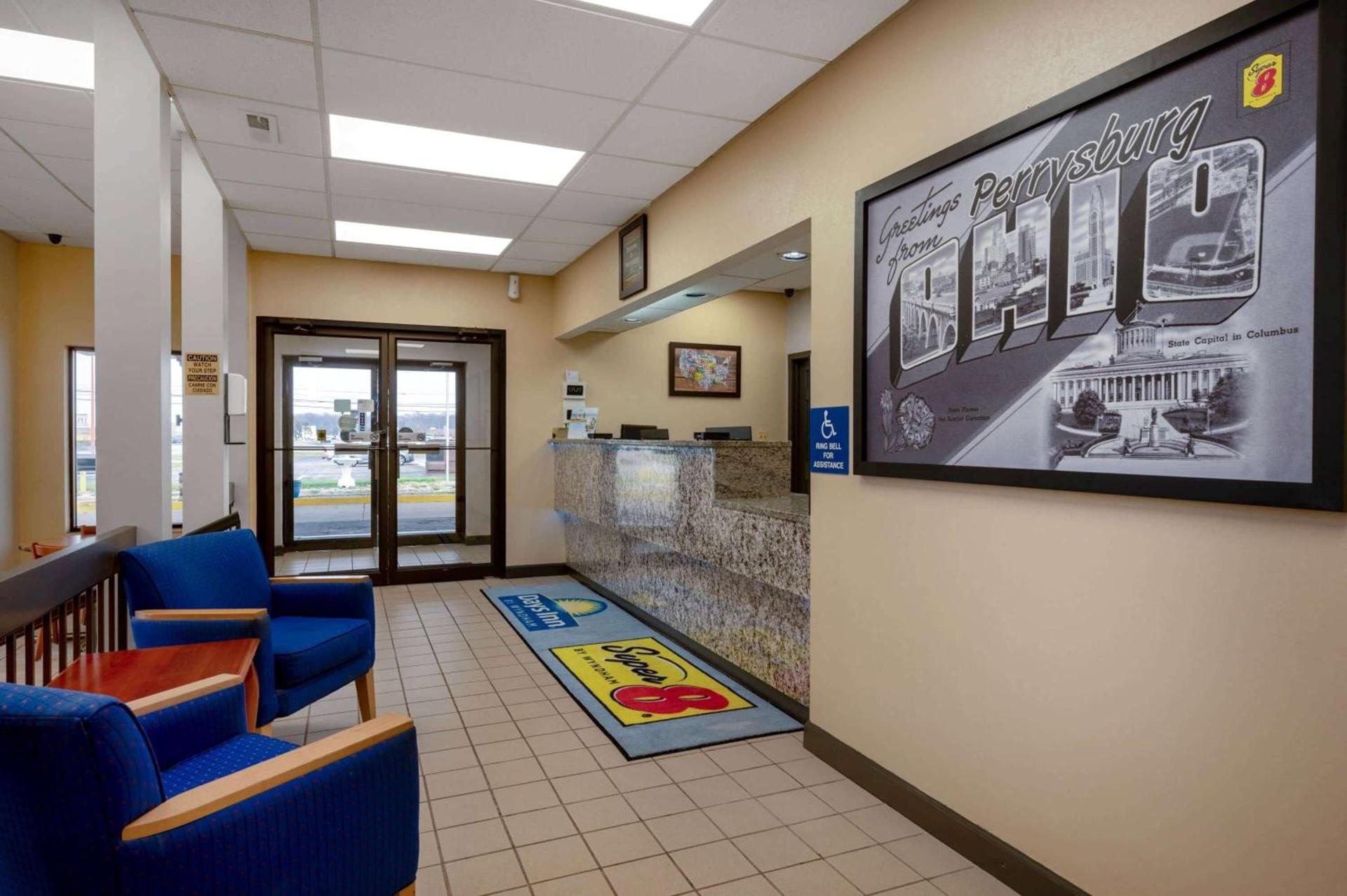 Days Inn by Wyndham Perrysburg Toledo photo 8