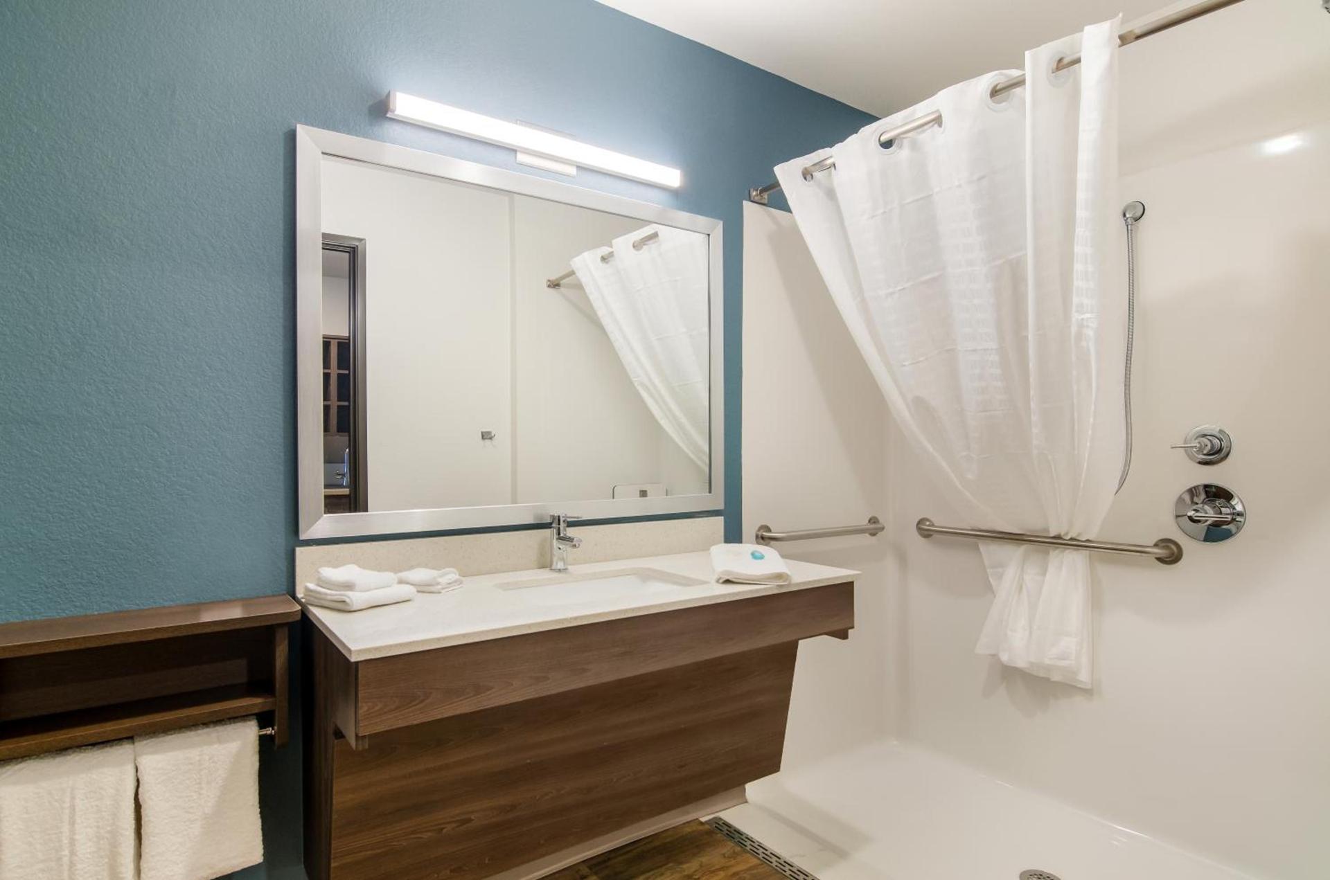 WoodSpring Suites Thornton-North Denver photo 23
