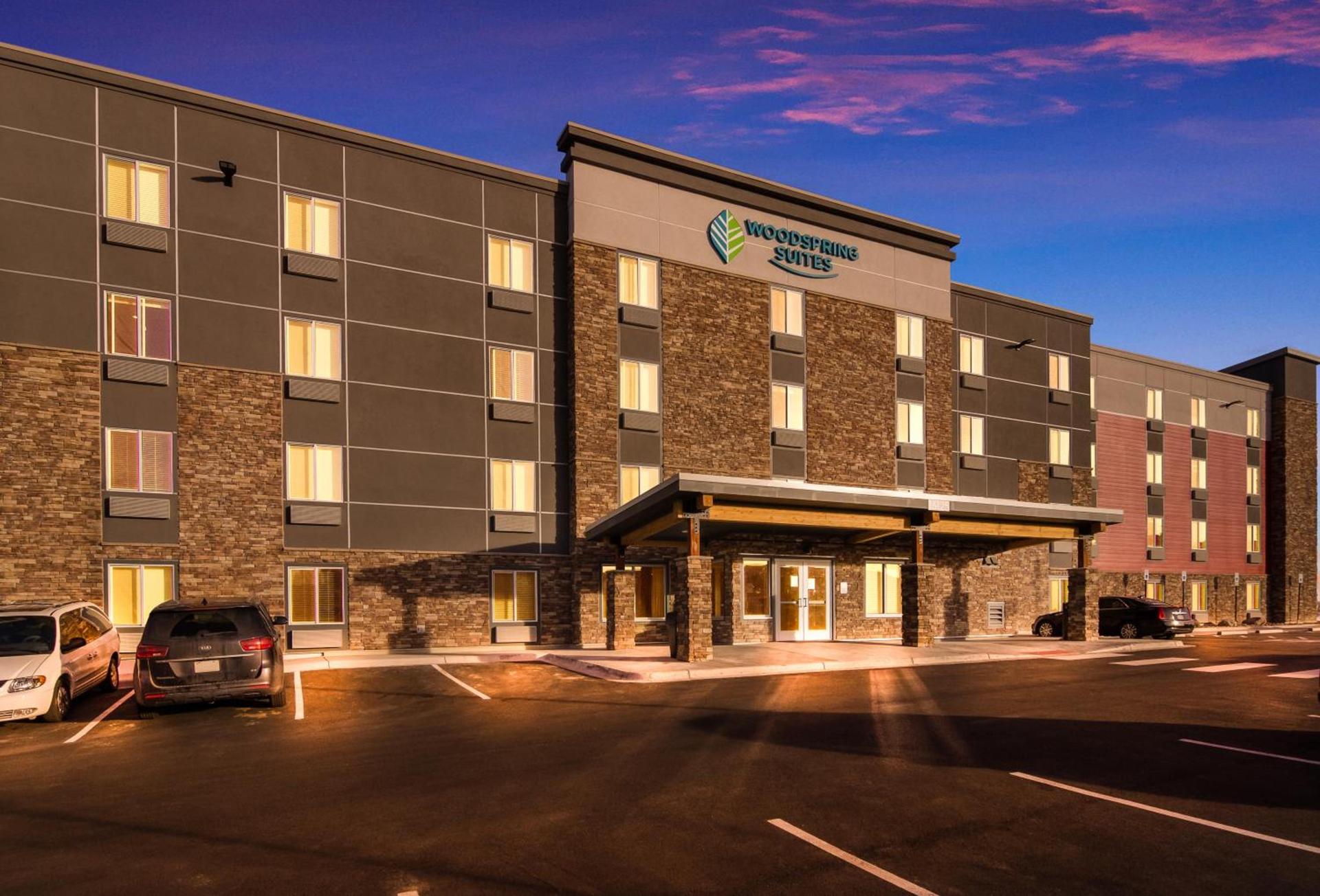 WoodSpring Suites Thornton-North Denver photo 18