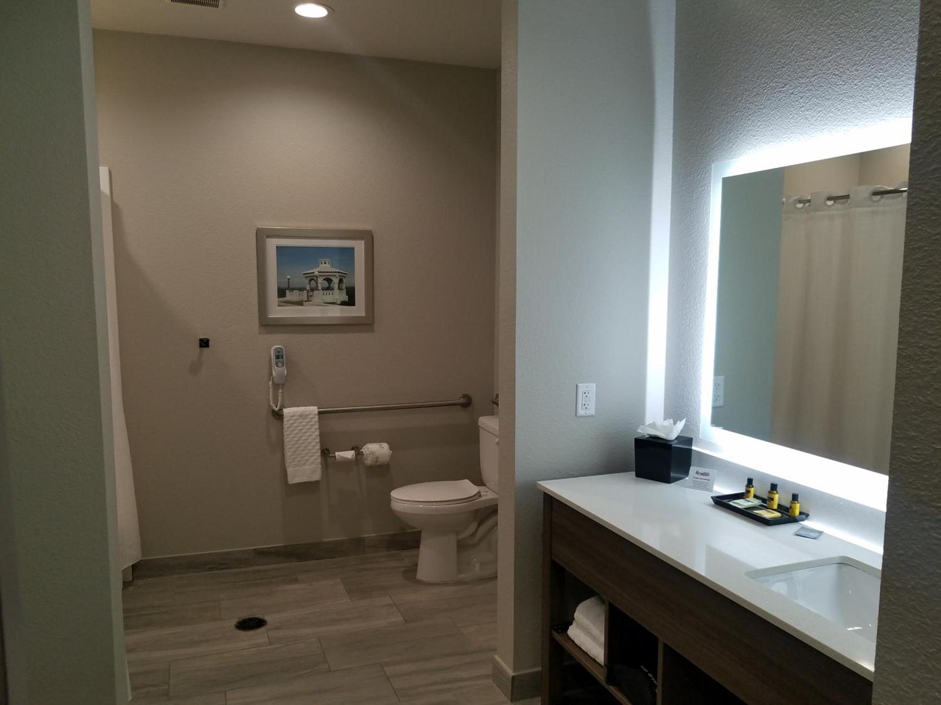 Executive Residency by Best Western Corpus Christi photo 26