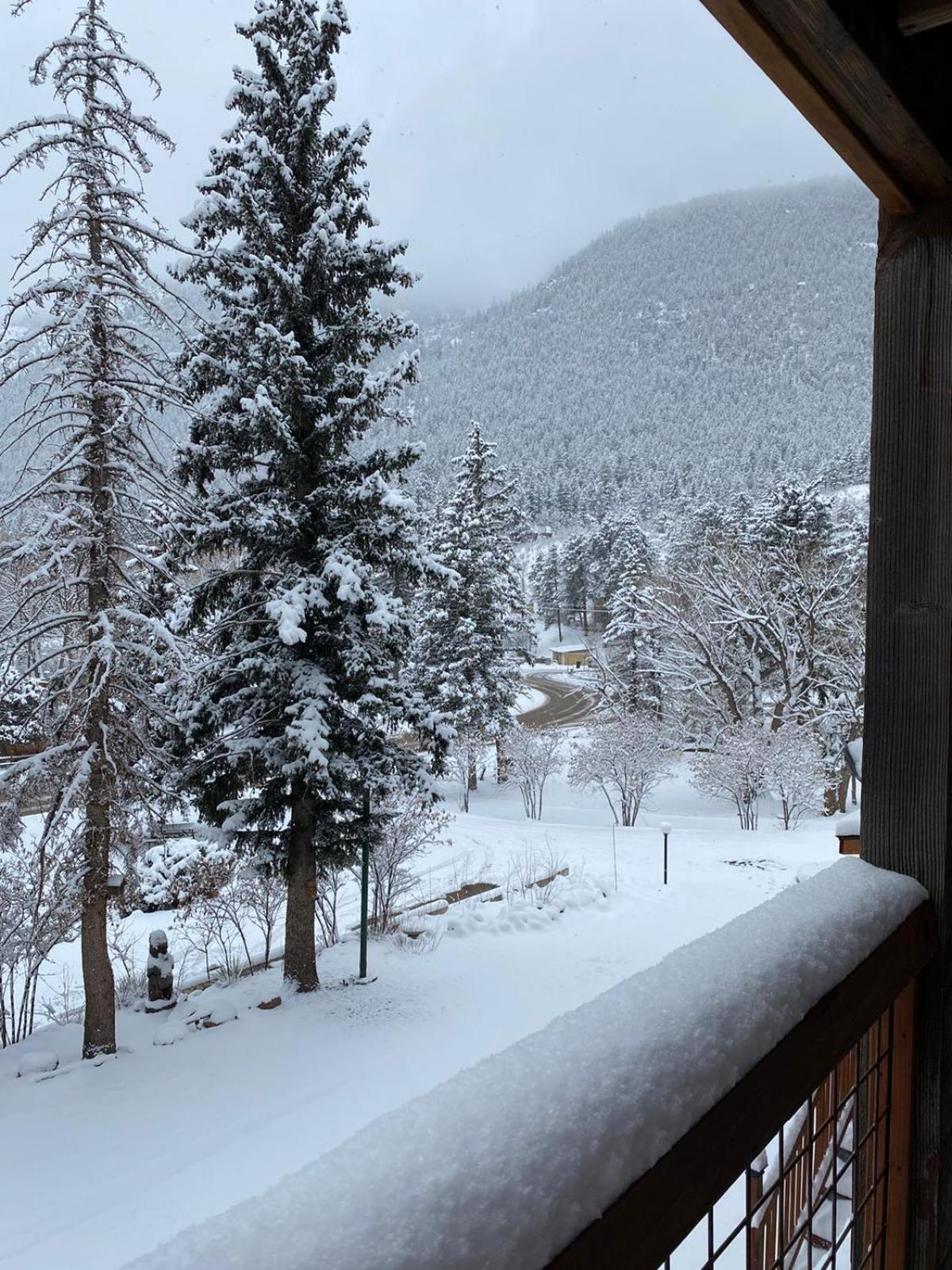 Green Mountain Falls Lodge photo 49