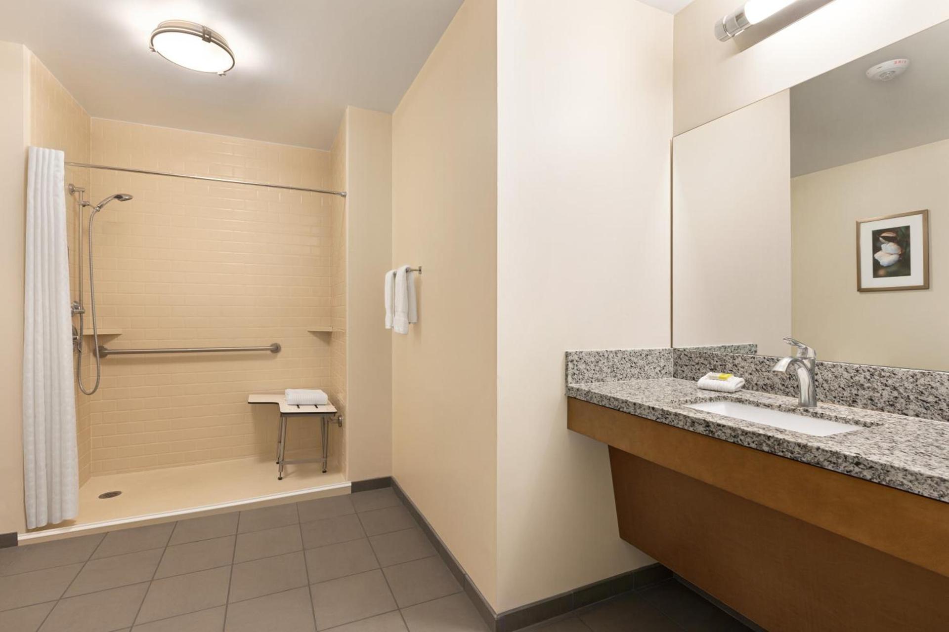 Candlewood Suites - Safety Harbor by IHG photo 42
