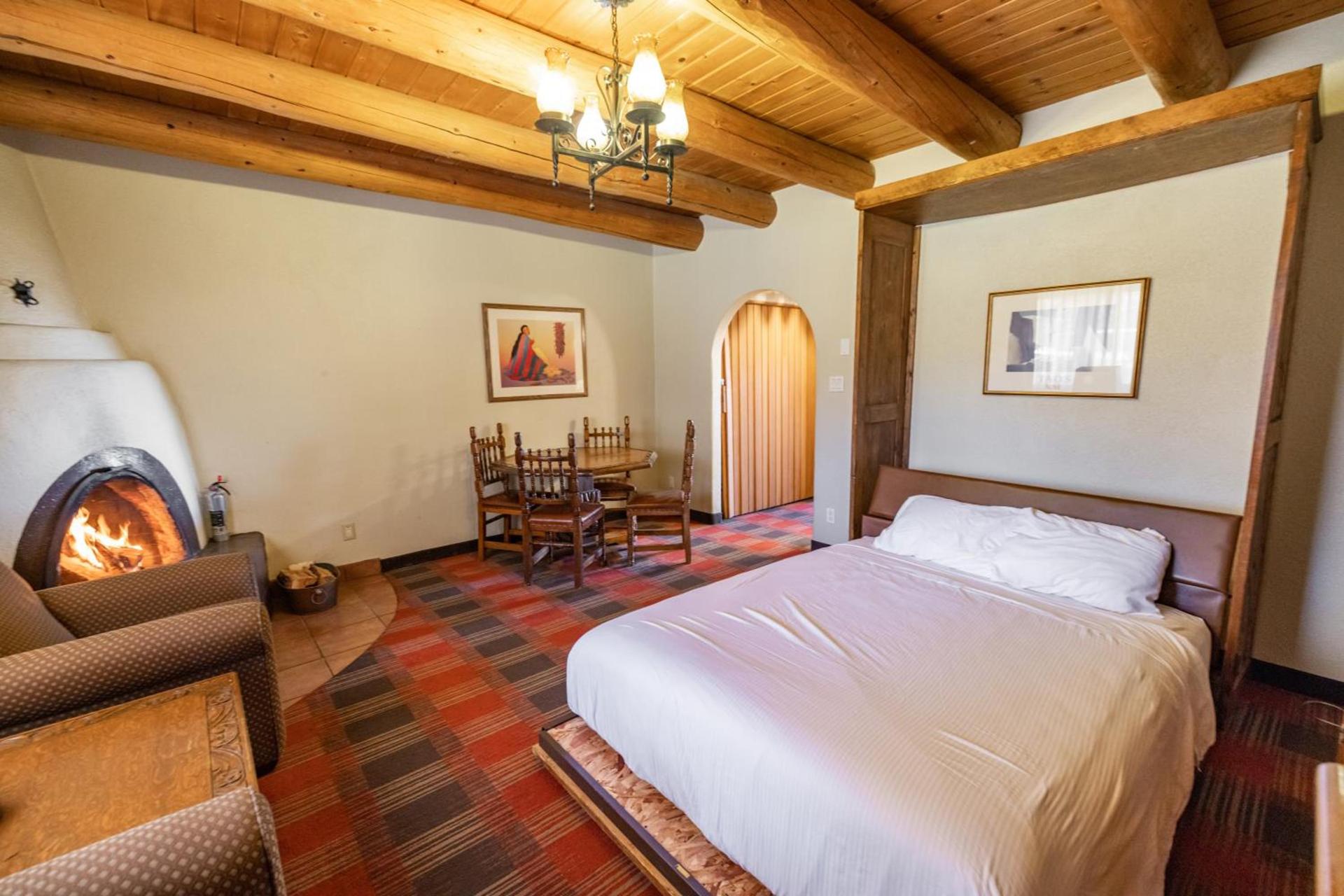 Sagebrush Inn & Suites photo 33