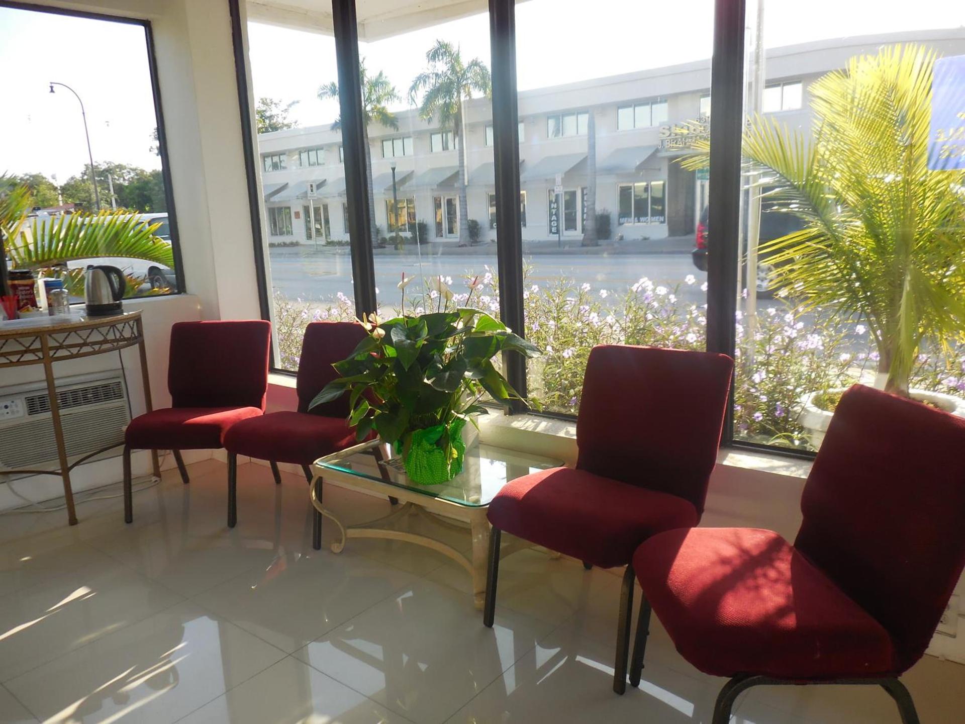 Shalimar Motel photo 2
