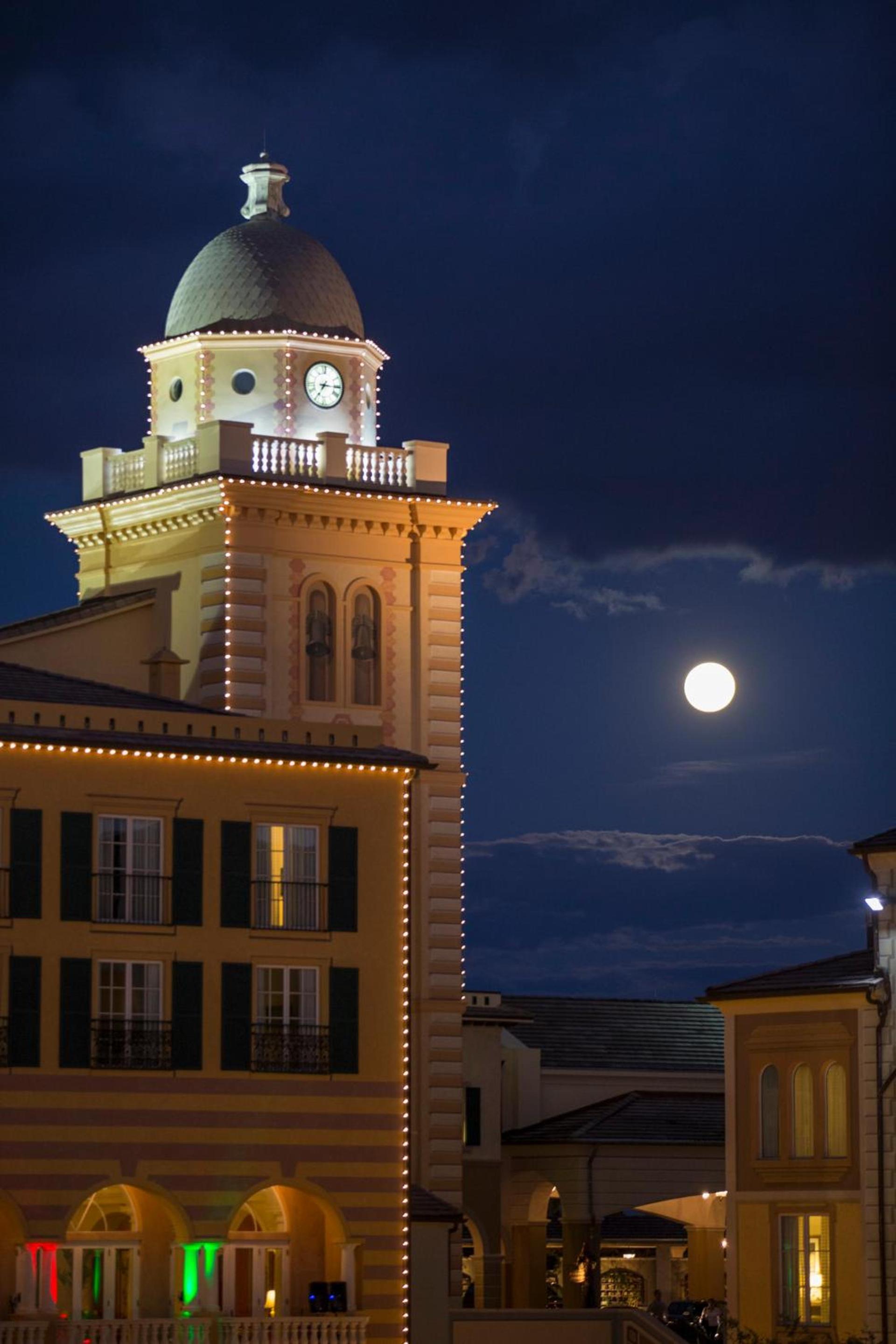 Universal's Loews Portofino Bay Hotel photo 11