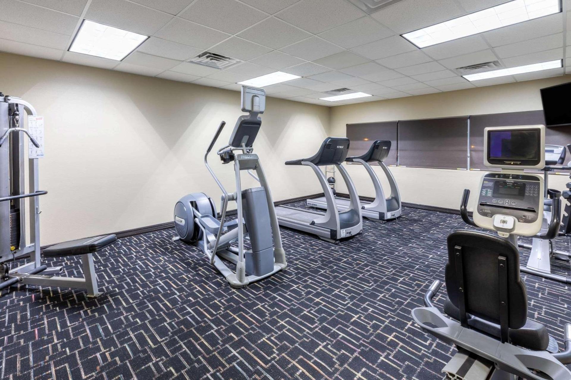Hawthorn Suites by Wyndham Lubbock photo 20