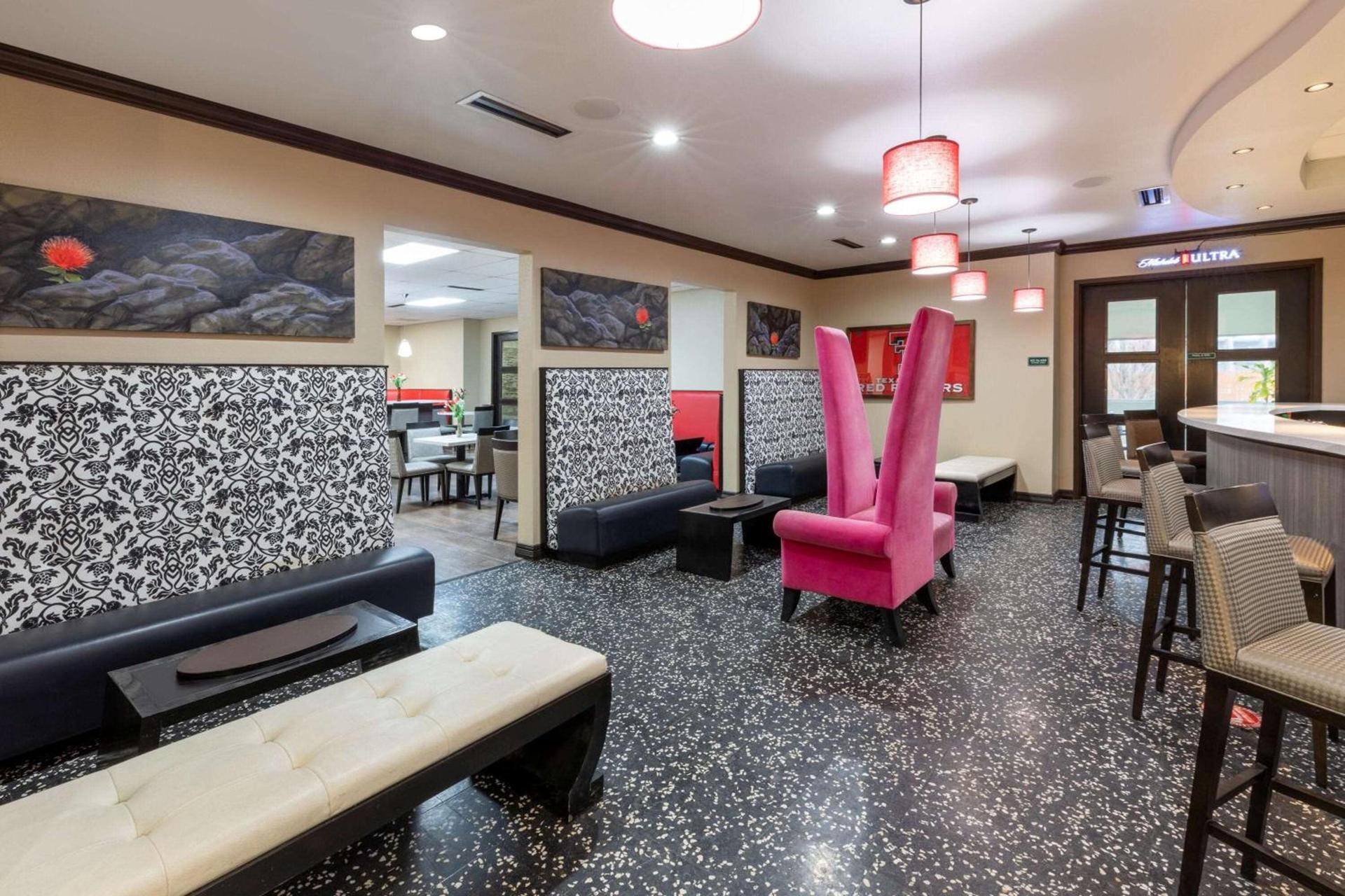Hawthorn Suites by Wyndham Lubbock photo 34