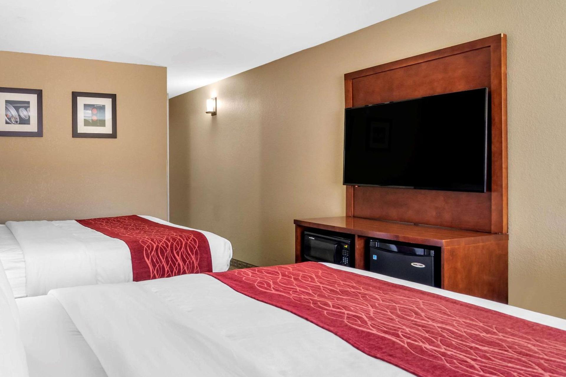 Comfort Inn & Suites Leeds I-20 photo 9