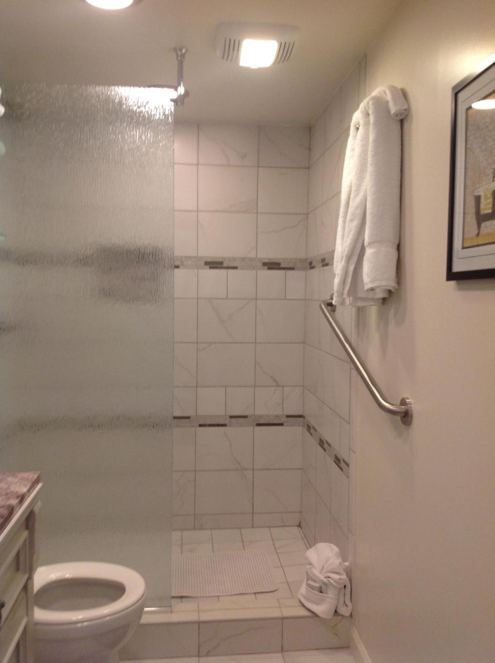 Iron Horse Inn photo 16