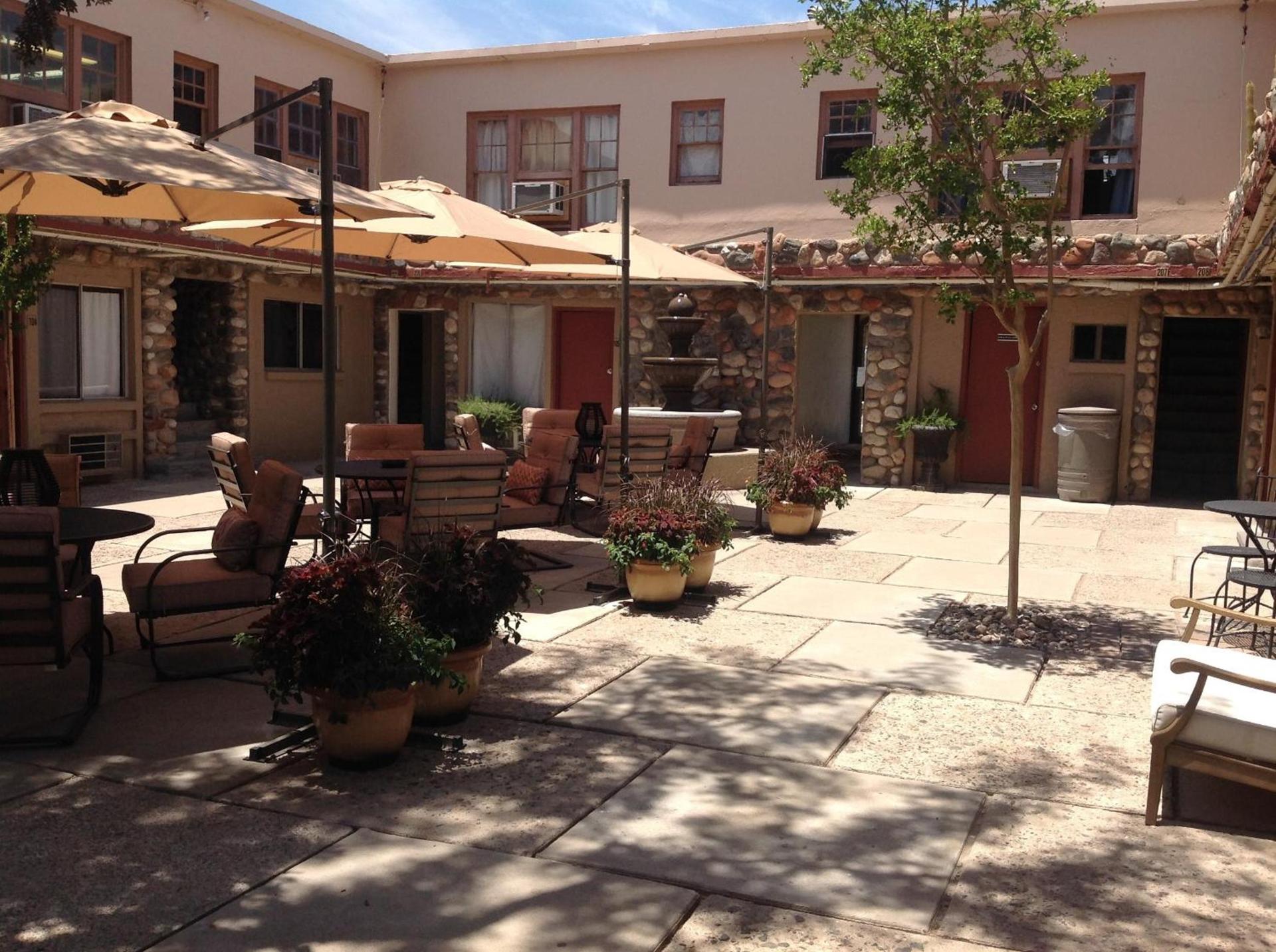 Iron Horse Inn photo 14