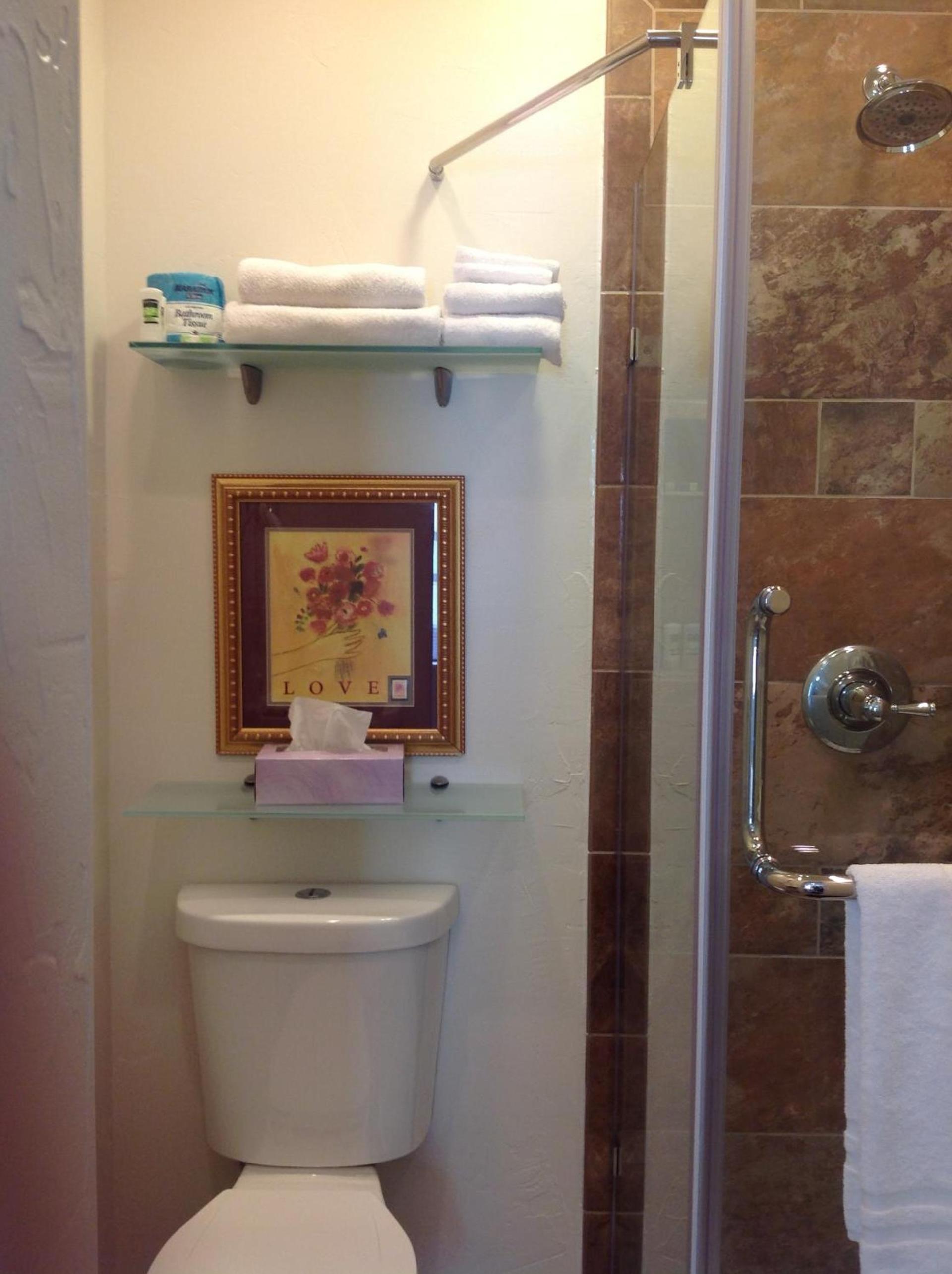 Iron Horse Inn photo 5