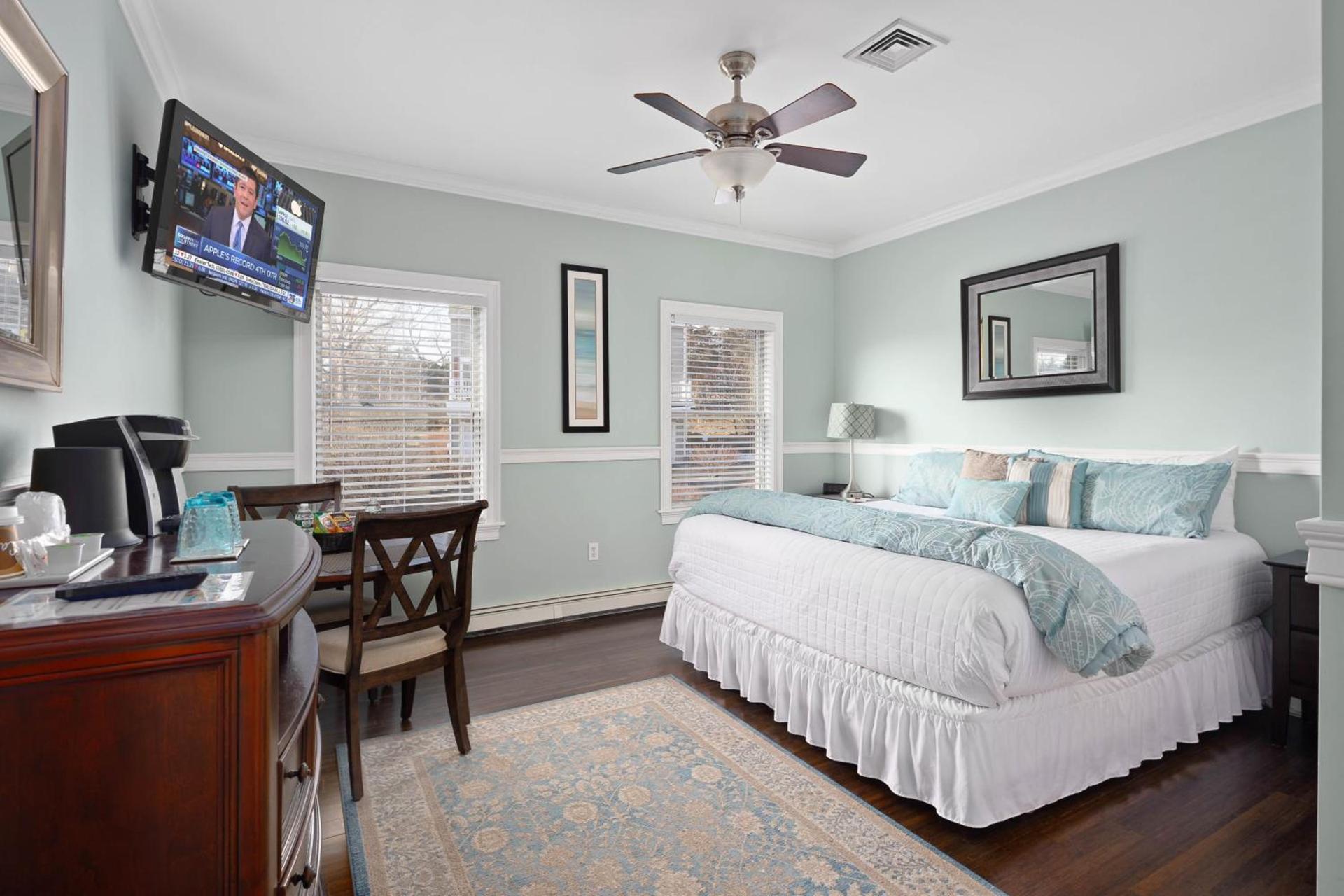 The Beacon Waterfront Inn photo 45