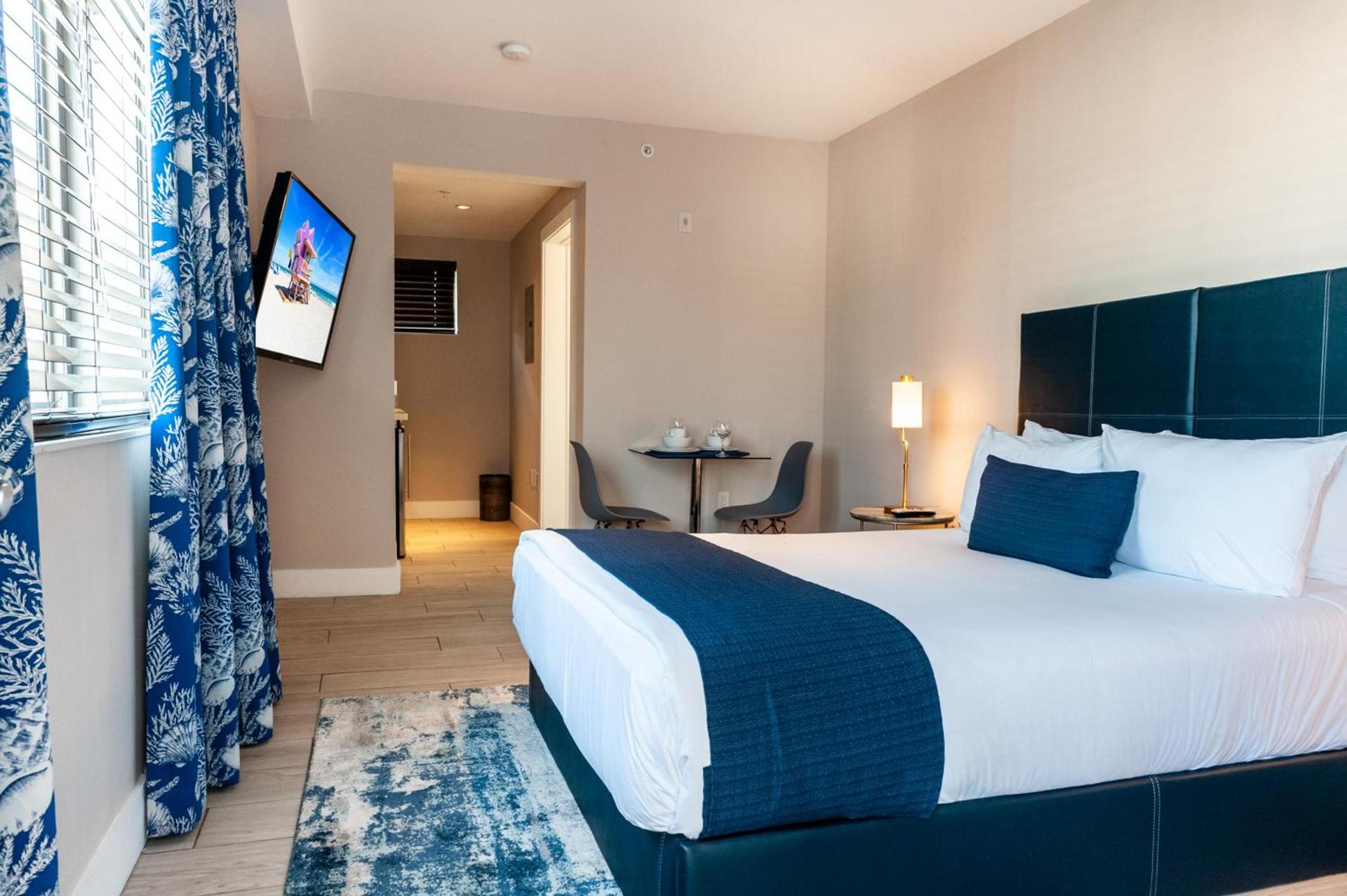 Waterside Hotel and Suites photo 20