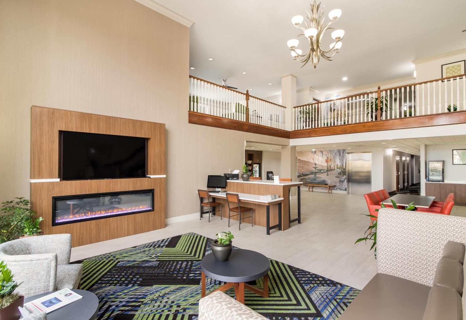 Clarion Pointe New Bern photo 32