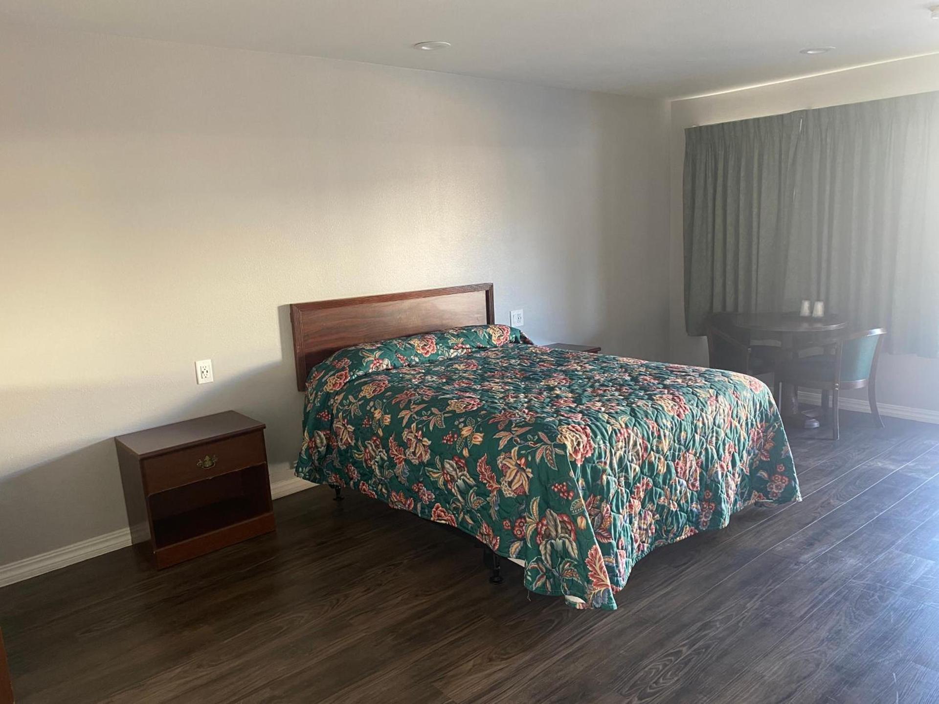 Sun Valley Inn photo 16