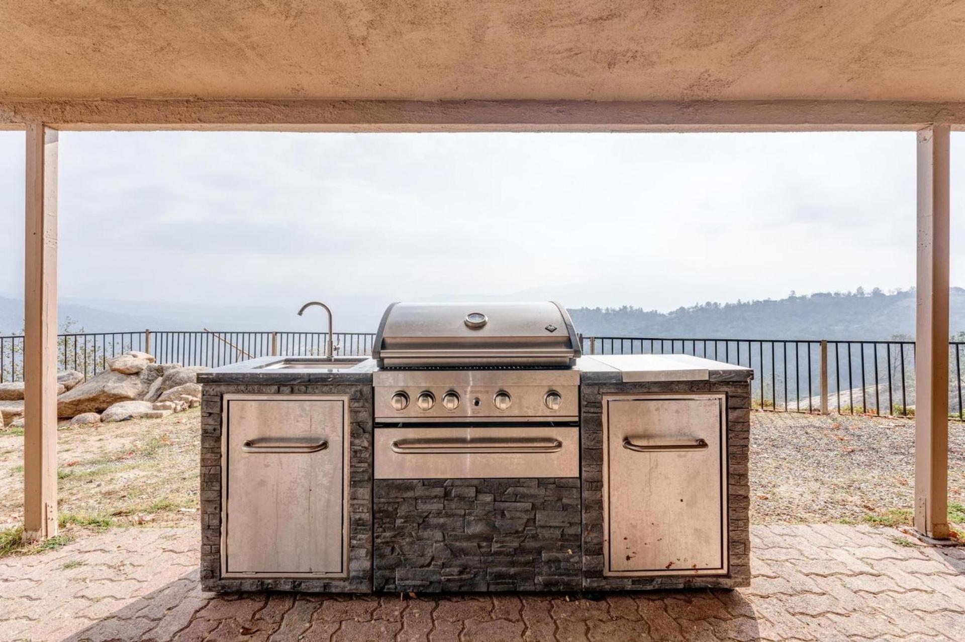 Mountain Trail Lodge and Vacation Rentals photo 8