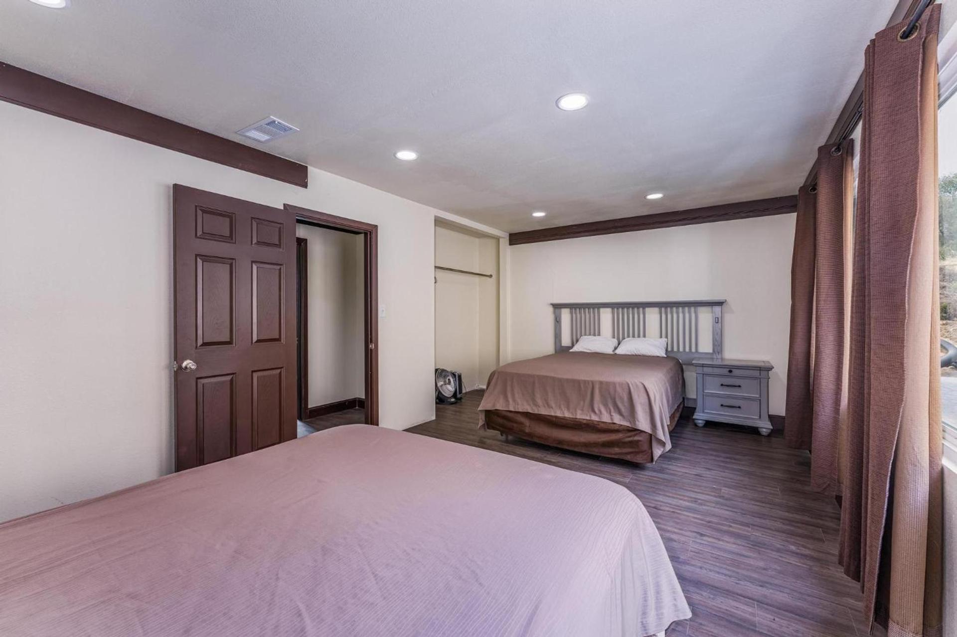 Mountain Trail Lodge and Vacation Rentals photo 11