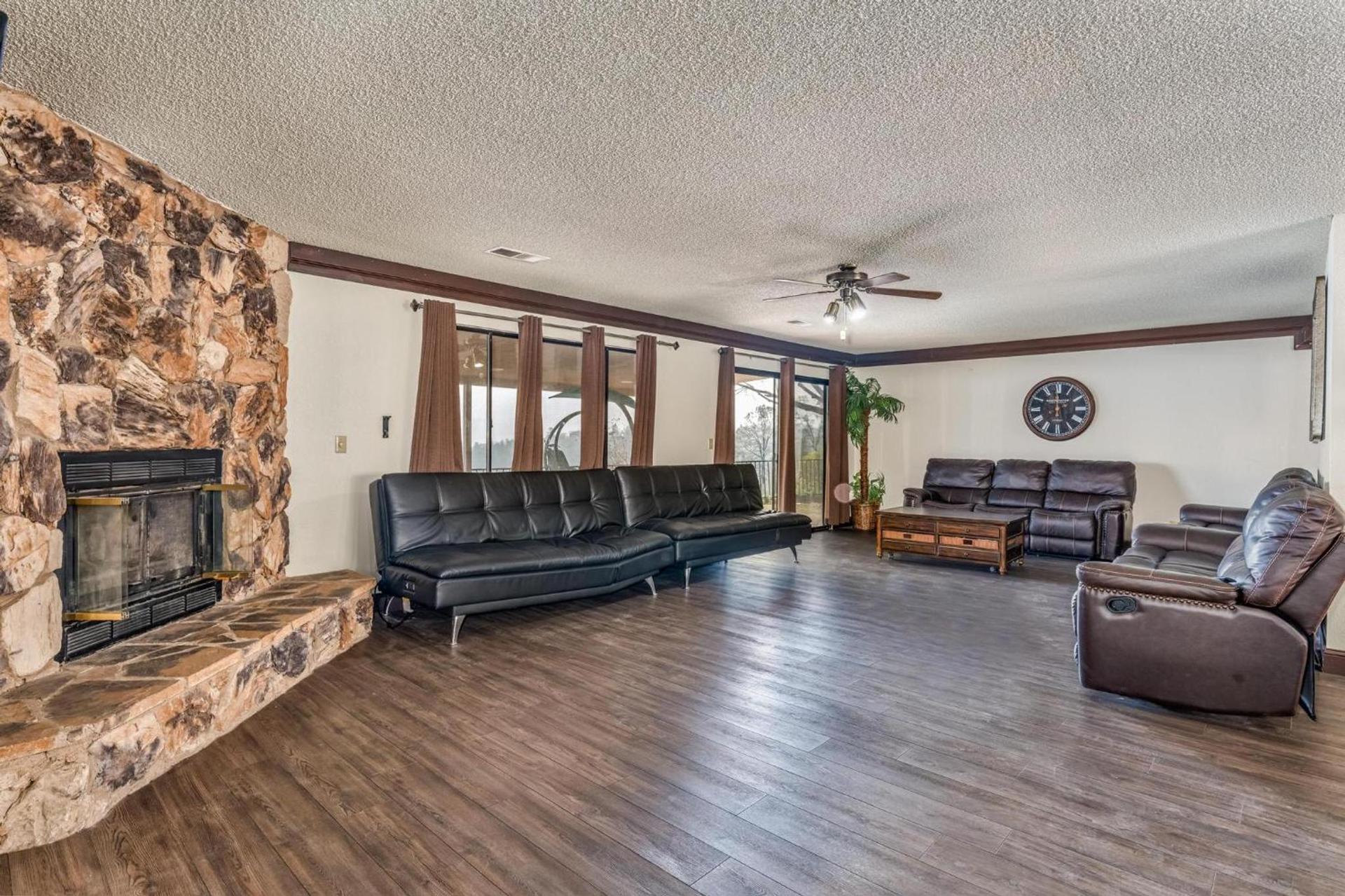 Mountain Trail Lodge and Vacation Rentals photo 25