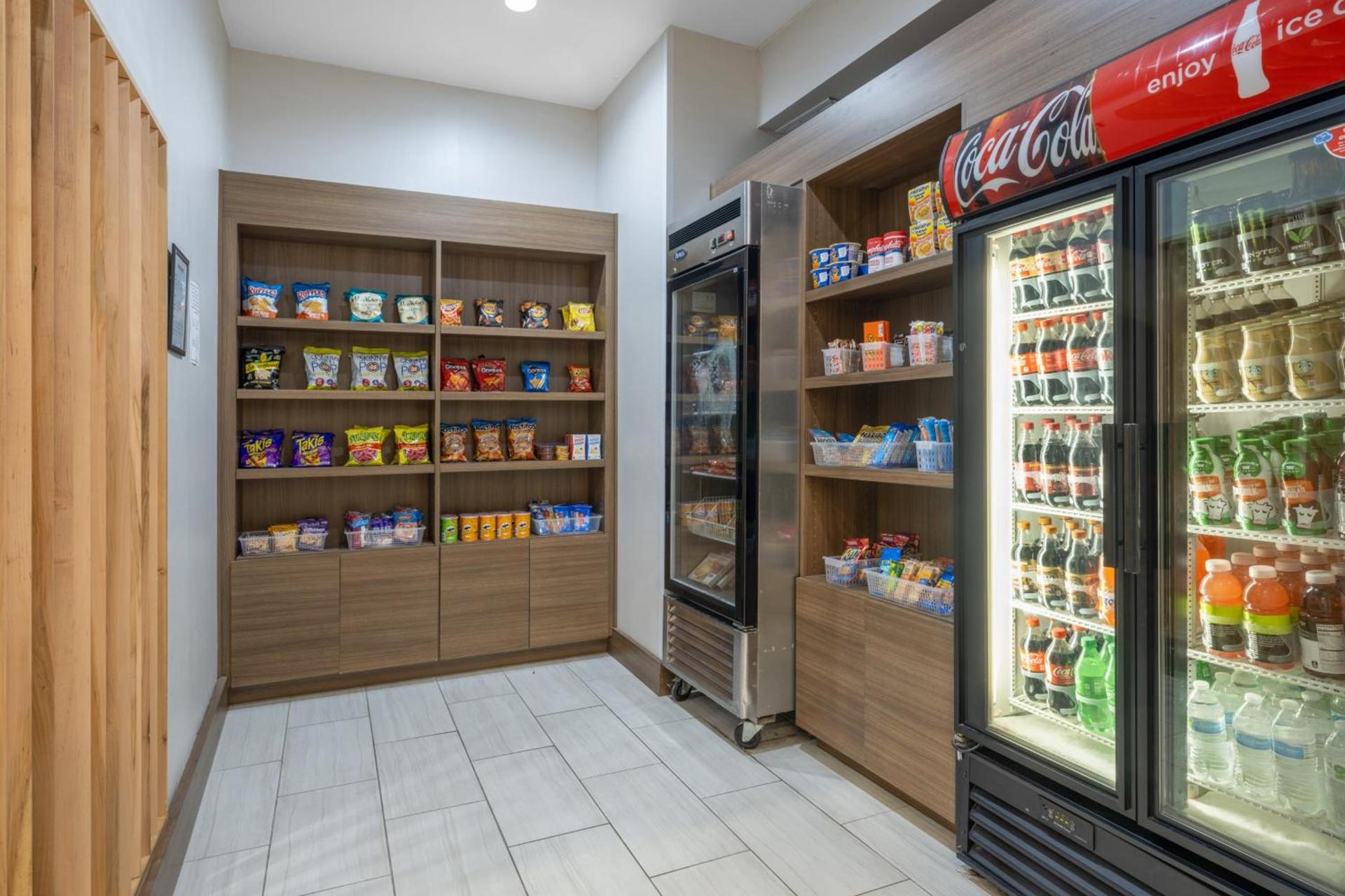 Holiday Inn Express & Suites Dallas East - Fair Park by IHG photo 15