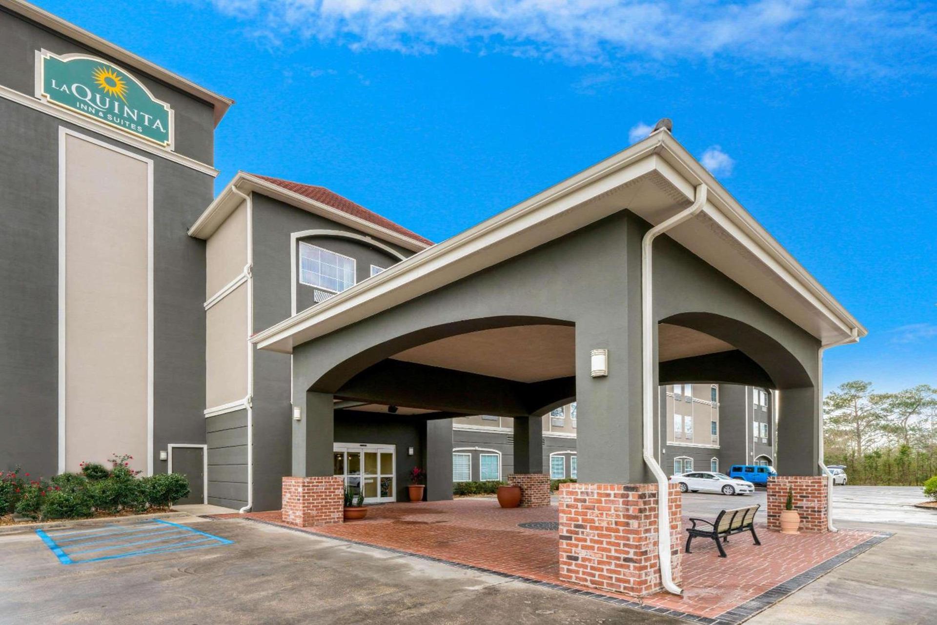 La Quinta Inn & Suites by Wyndham Broussard - Lafayette Area photo 2