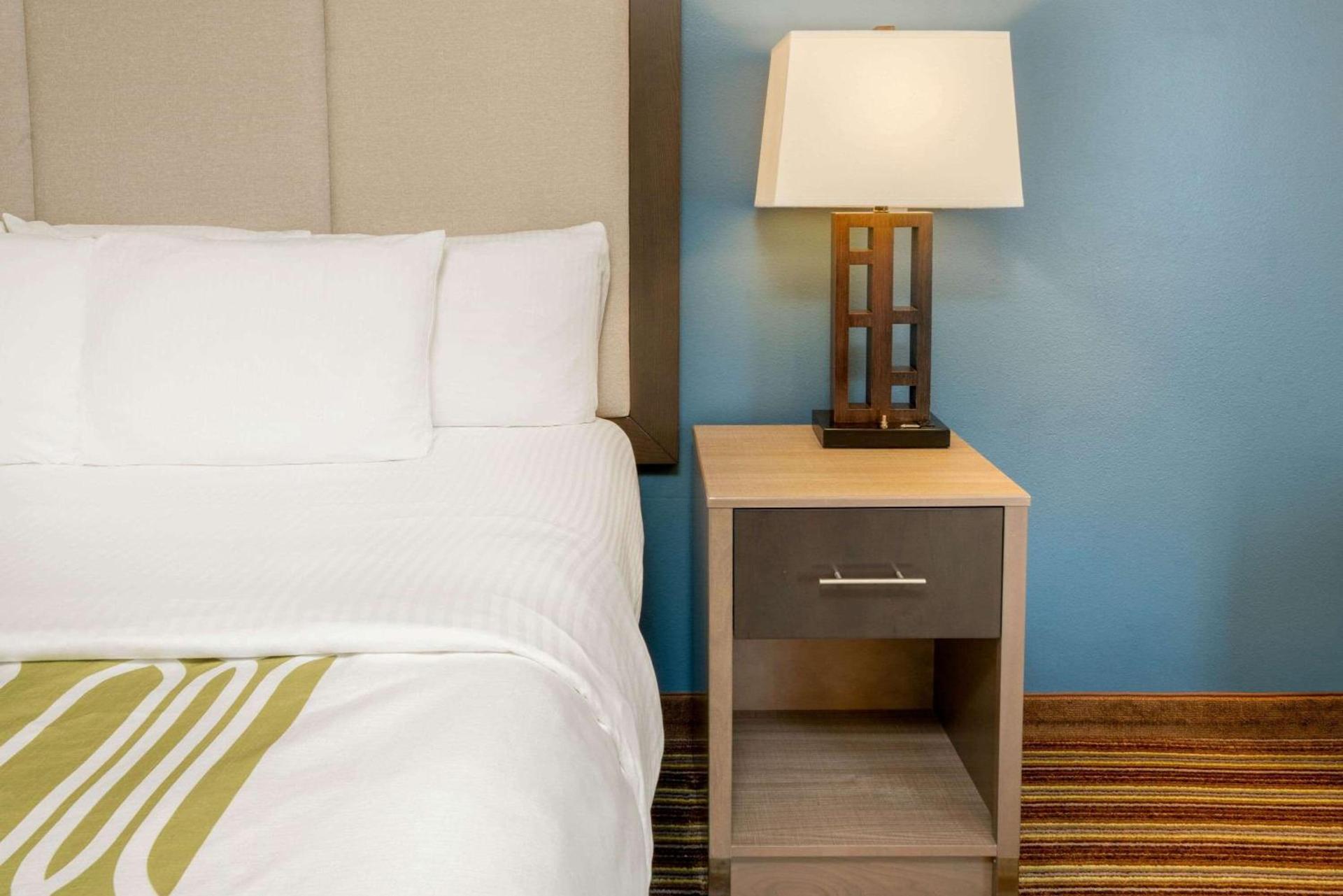 La Quinta Inn & Suites by Wyndham Broussard - Lafayette Area photo 28