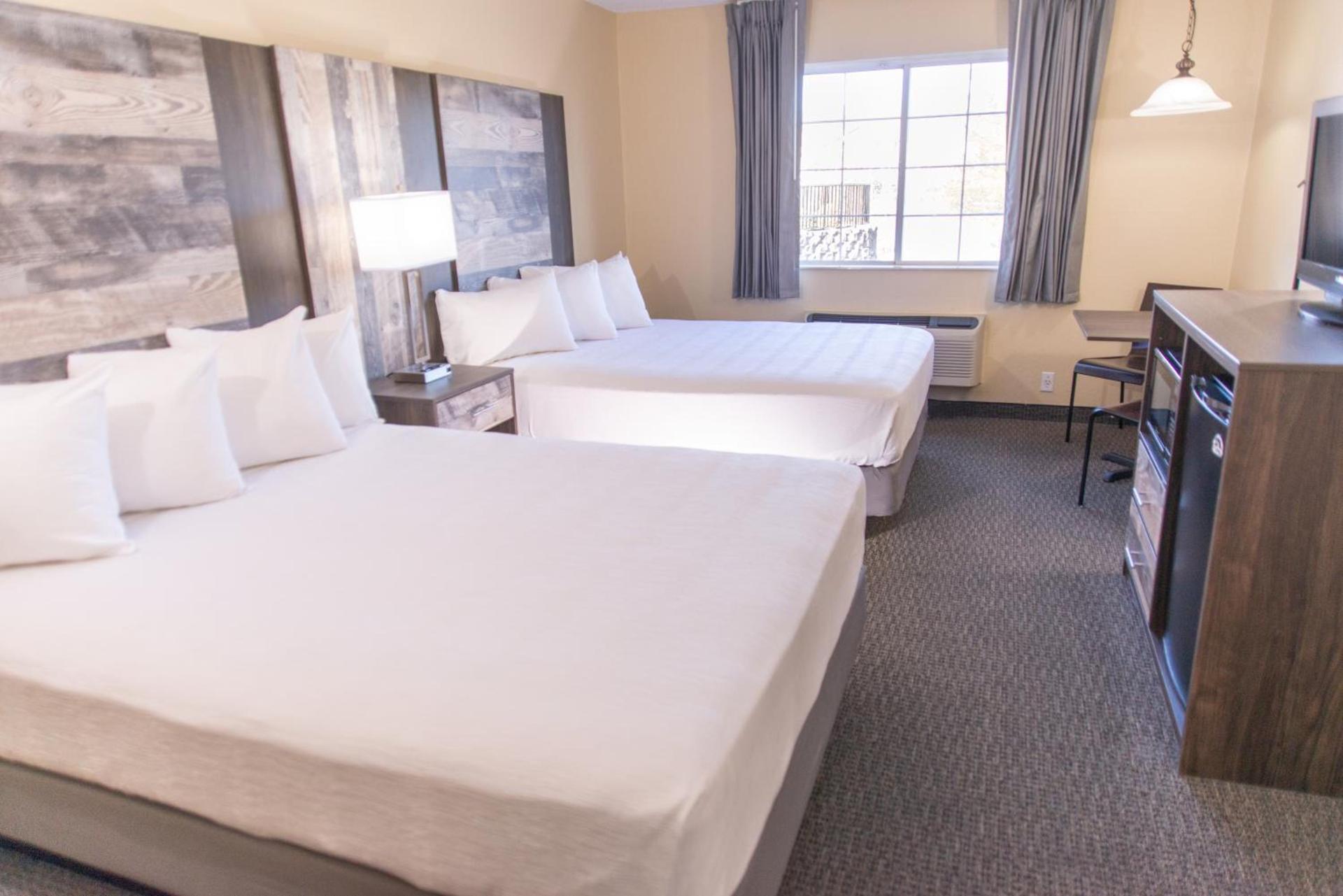 The Stone Castle Hotel & Conference Center photo 2
