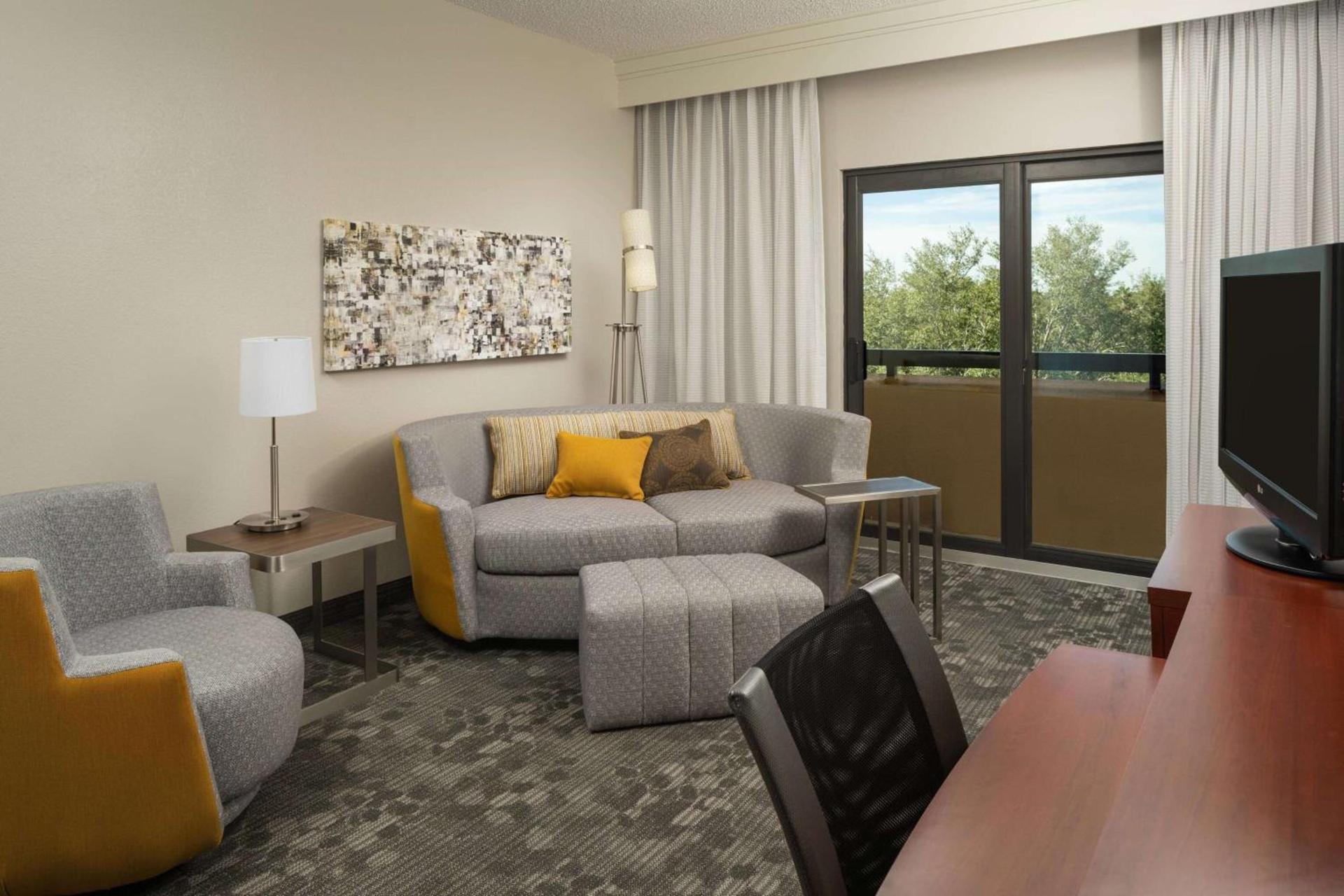 Sonesta Select Miami Lakes photo 22