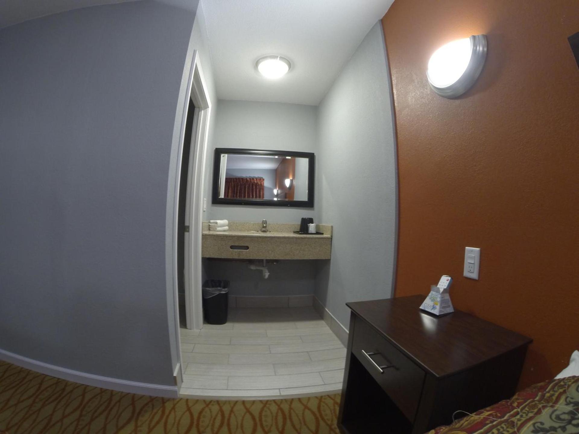 Cozy Rest Motel photo 9