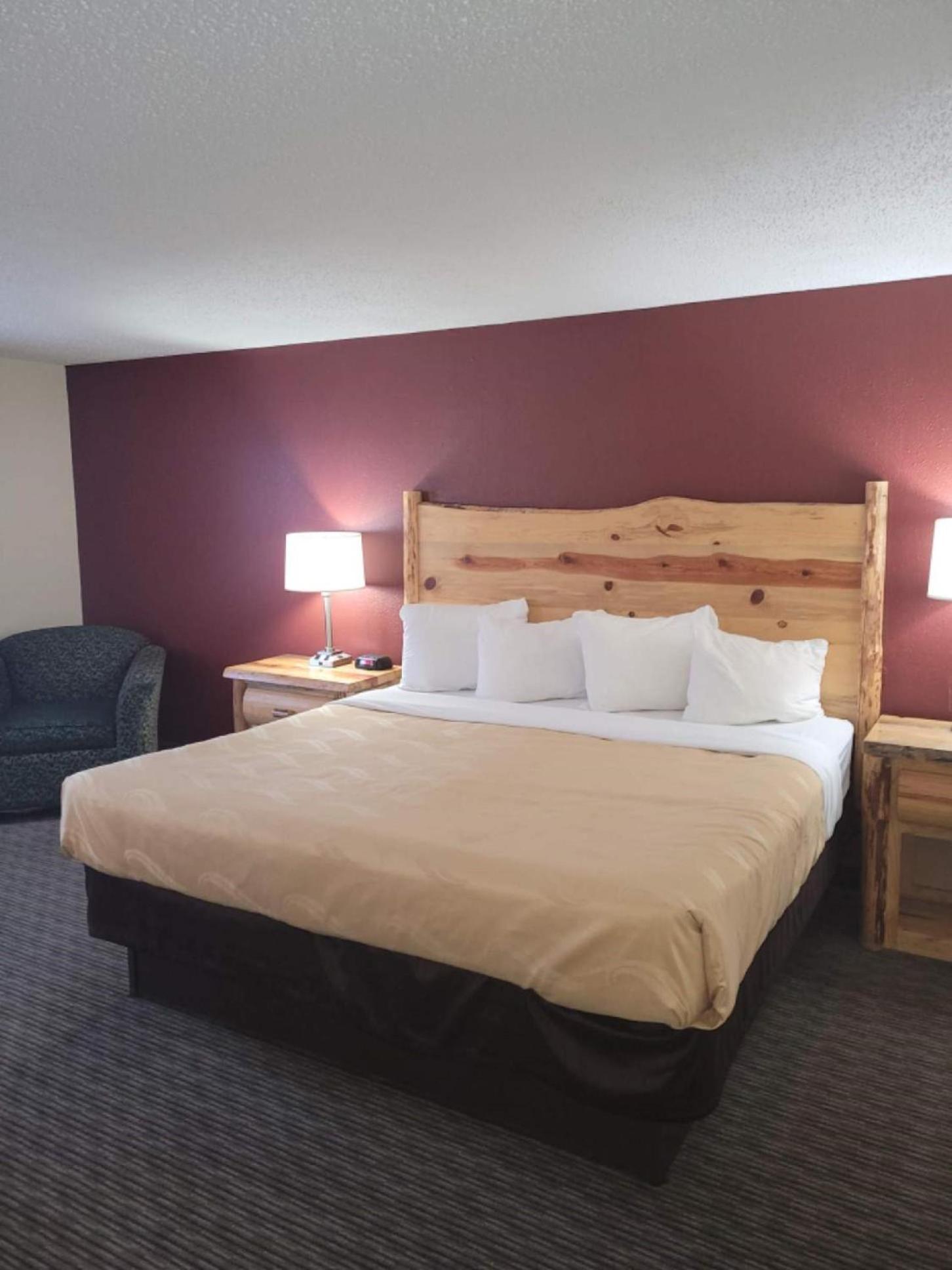 Studio 6 Suites Butte MT I-90 I-15 photo 10